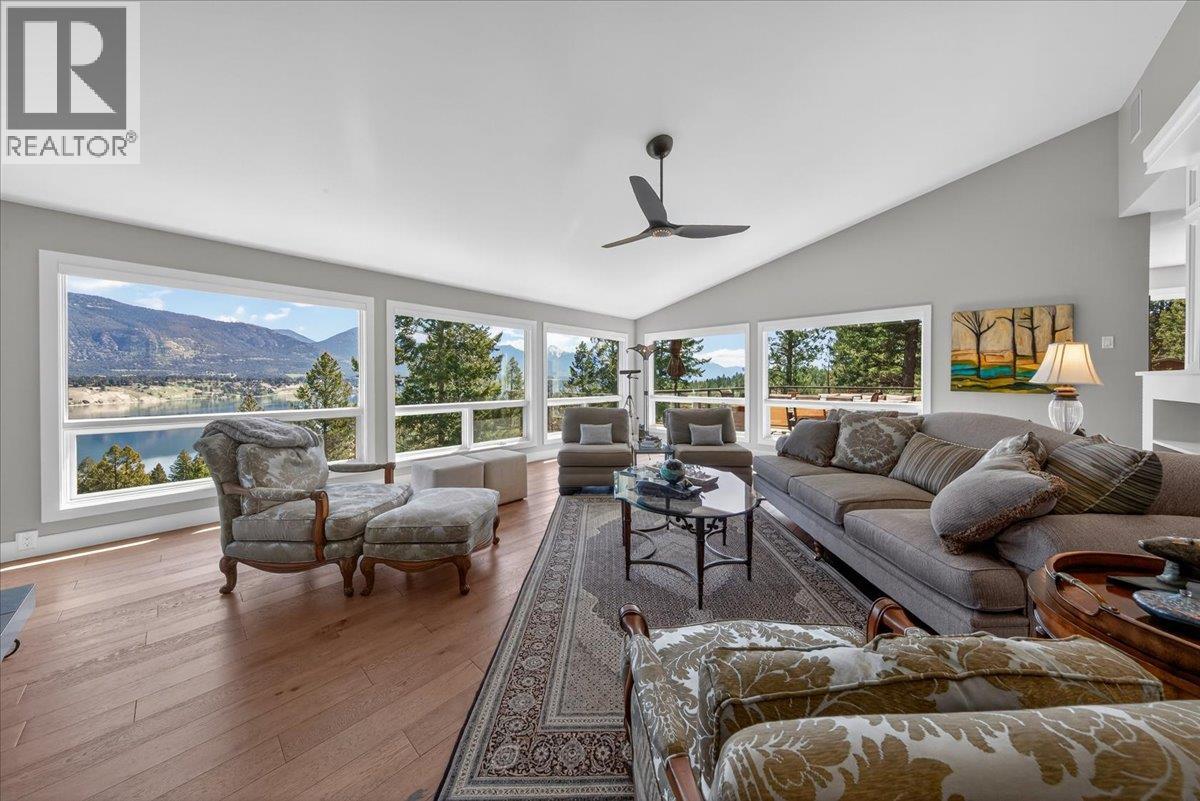 2371 Stark Drive, Invermere, British Columbia  V0A 1K2 - Photo 13 - 10388158