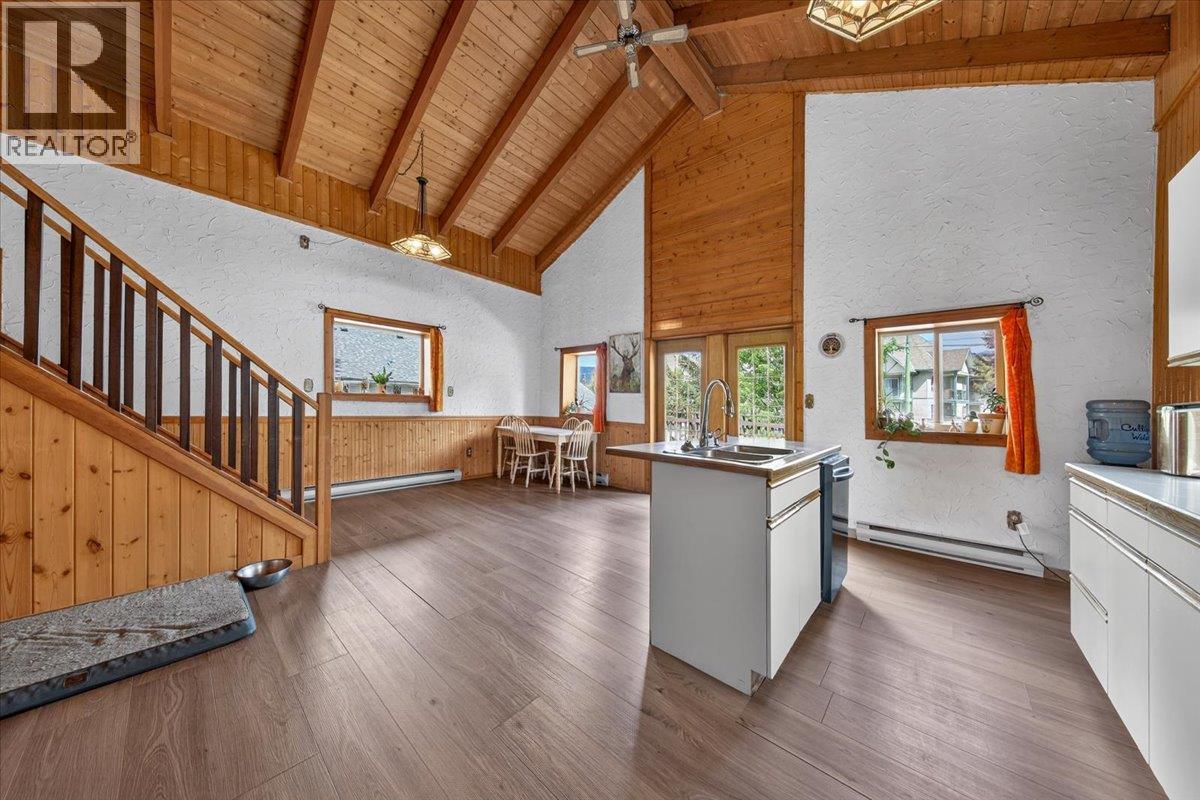 4764 Forsters Landing Road, Radium Hot Springs, British Columbia  V0A 1M0 - Photo 9 - 10388456