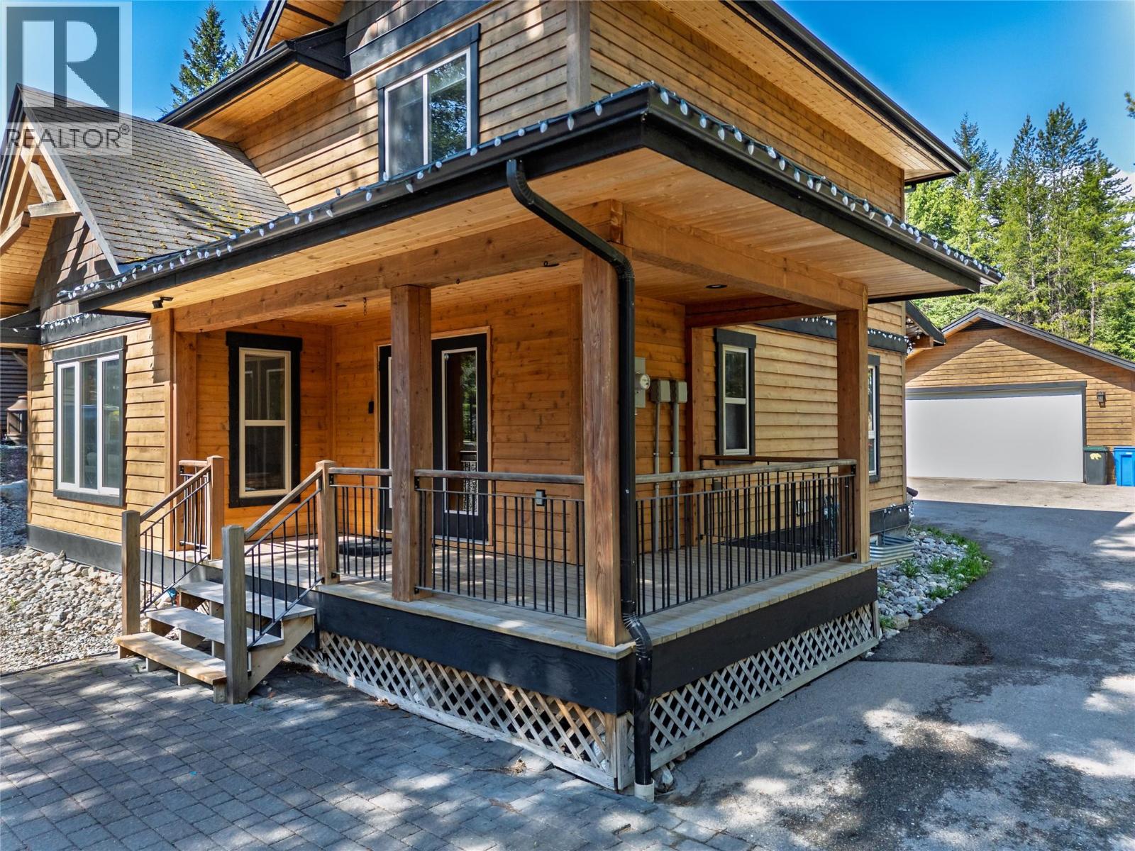1035 Stoney Lane Road, Golden, British Columbia  V0A 1H3 - Photo 11 - 10387260