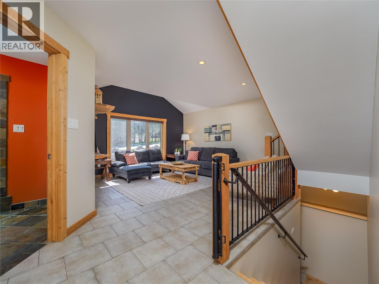 1035 Stoney Lane Road, Golden, British Columbia  V0A 1H3 - Photo 23 - 10387260