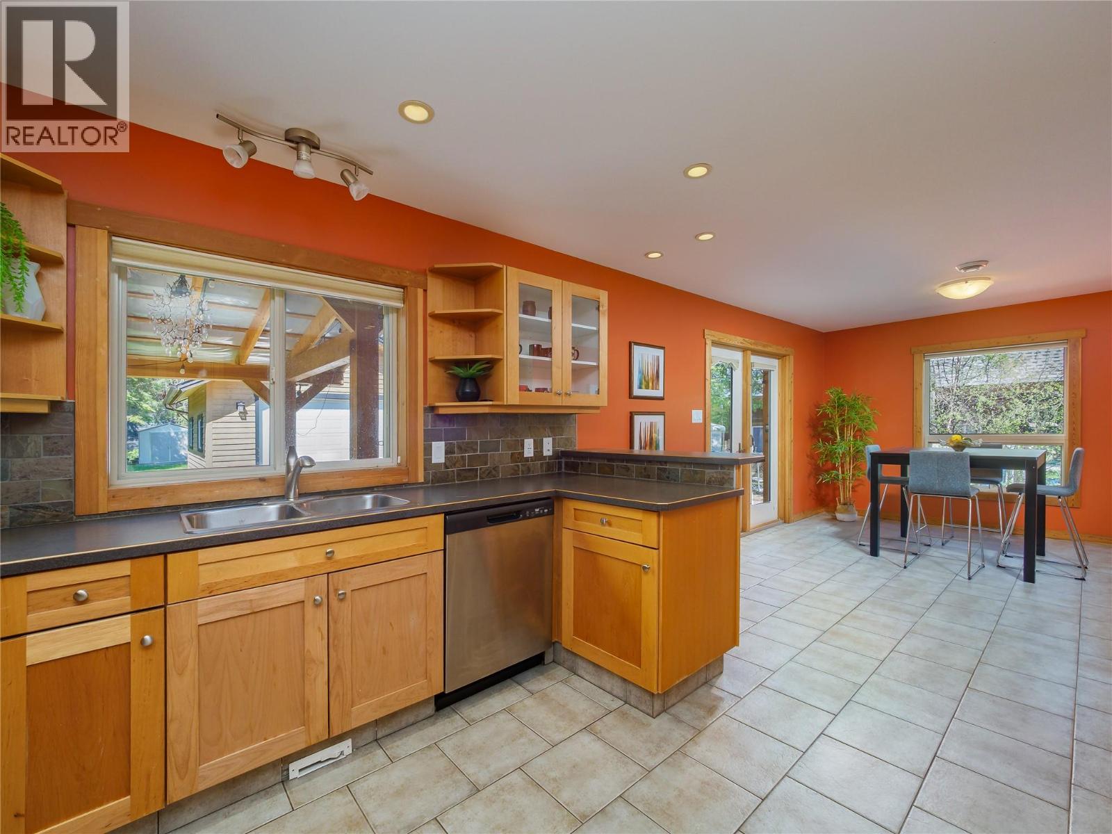 1035 Stoney Lane Road, Golden, British Columbia  V0A 1H3 - Photo 29 - 10387260