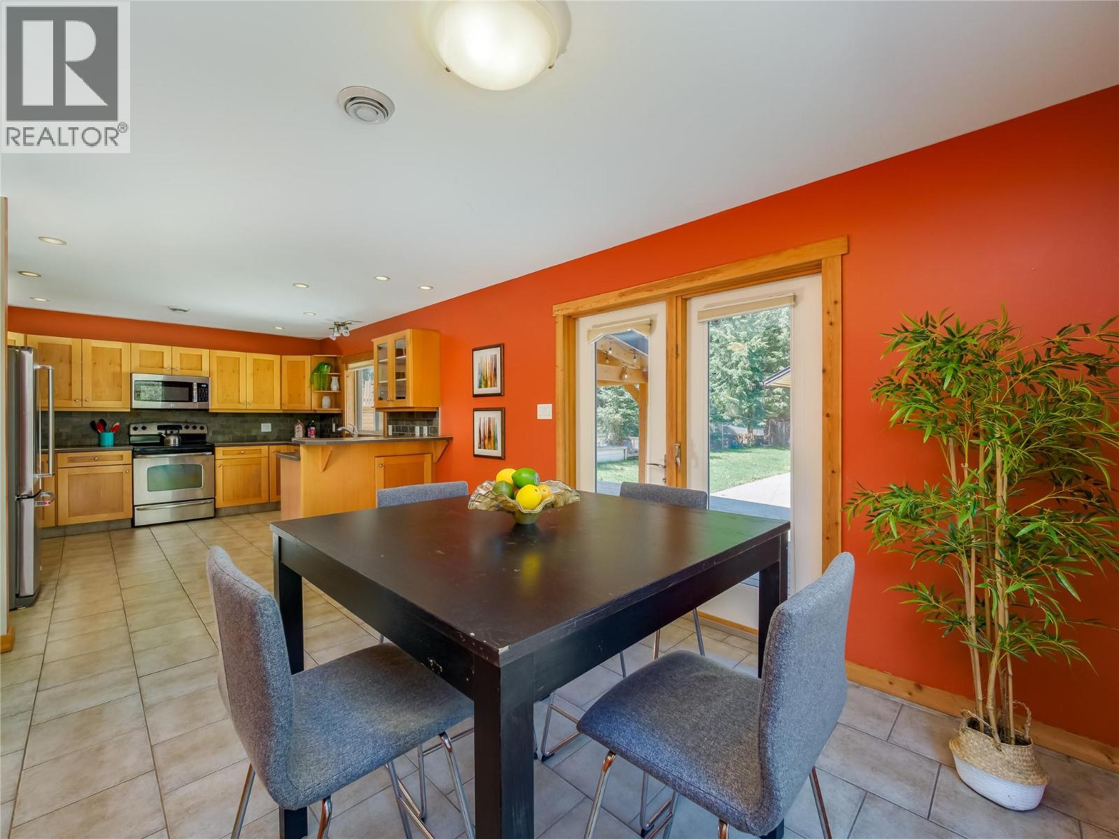 1035 Stoney Lane Road, Golden, British Columbia  V0A 1H3 - Photo 33 - 10387260