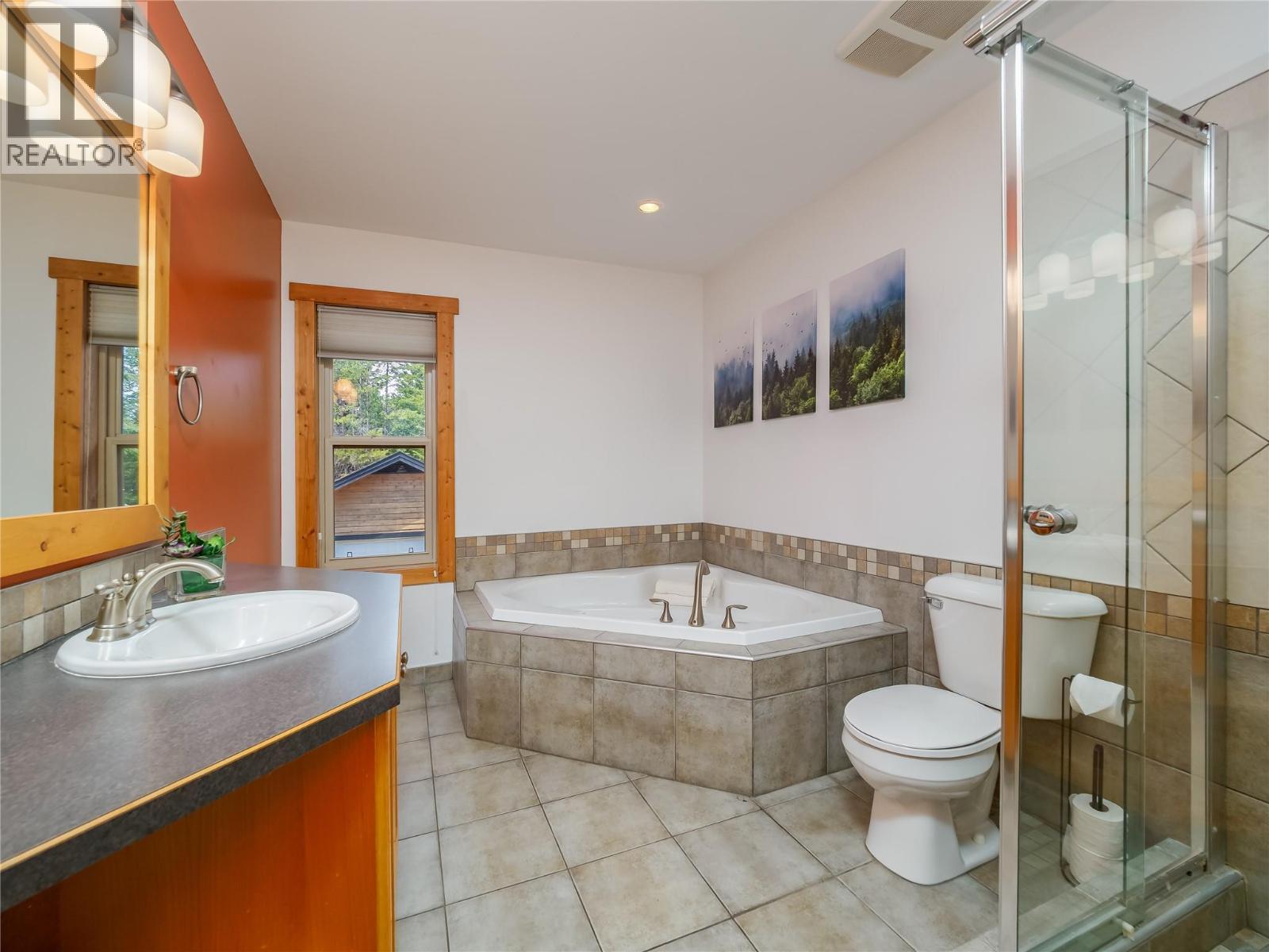 1035 Stoney Lane Road, Golden, British Columbia  V0A 1H3 - Photo 54 - 10387260