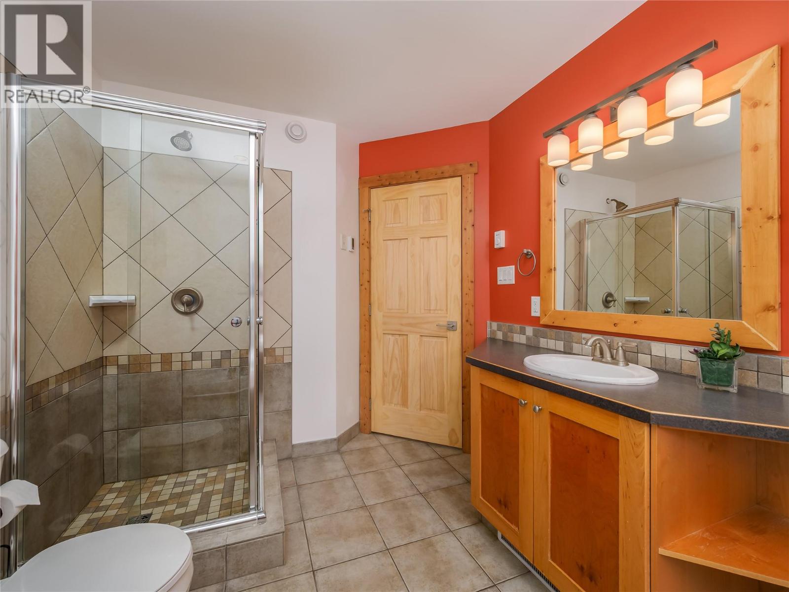 1035 Stoney Lane Road, Golden, British Columbia  V0A 1H3 - Photo 56 - 10387260