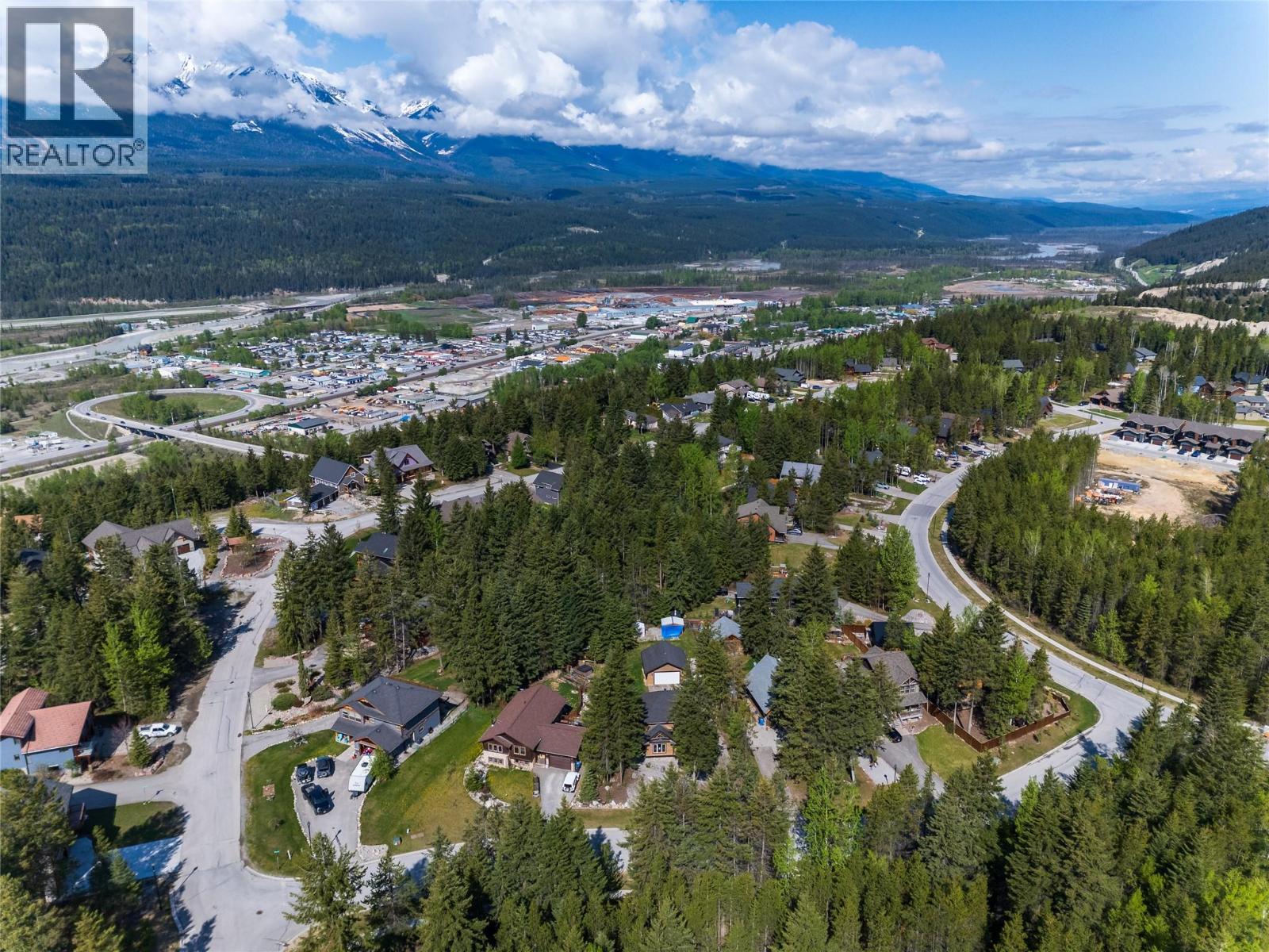 1035 Stoney Lane Road, Golden, British Columbia  V0A 1H3 - Photo 8 - 10387260