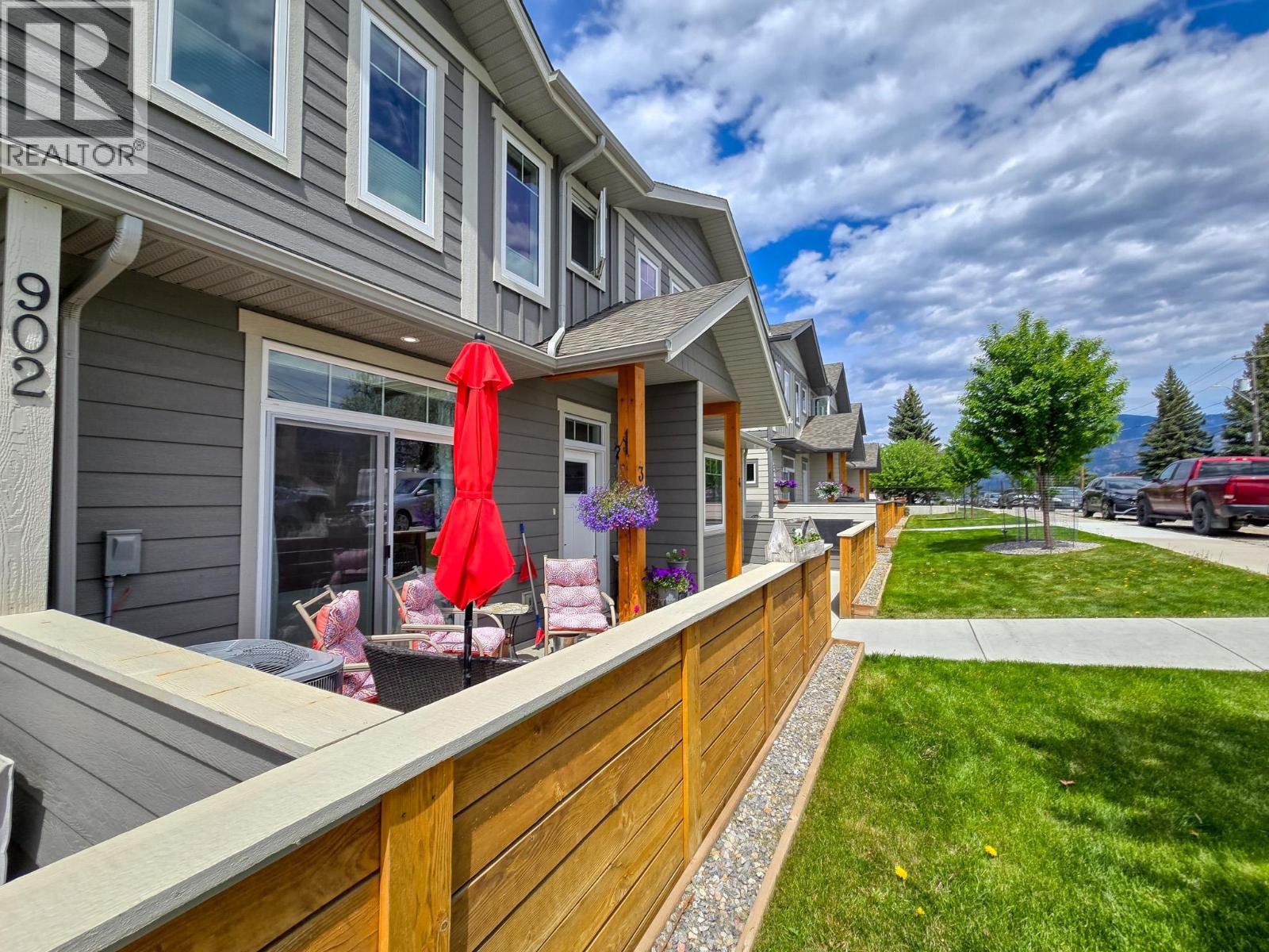 902 6th Avenue Unit# 3, Invermere, British Columbia  v0a 1k0 - Photo 2 - 10360918
