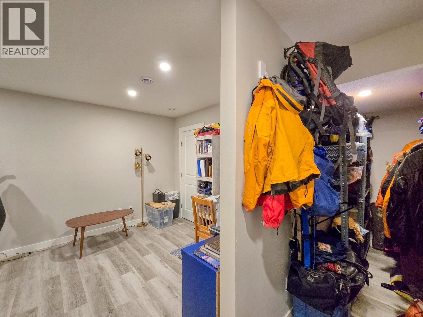 902 6th Avenue Unit# 3, Invermere, British Columbia  v0a 1k0 - Photo 22 - 10360918