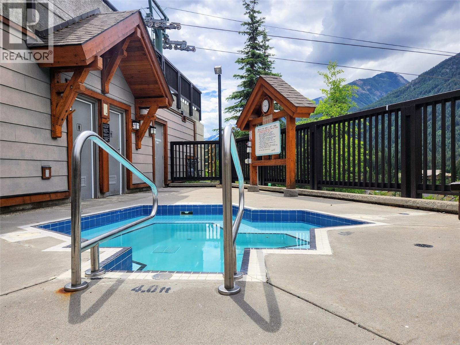 2049 Summit Drive Unit# 225d, Panorama Mountain, British Columbia  V0A 1T0 - Photo 19 - 10387774