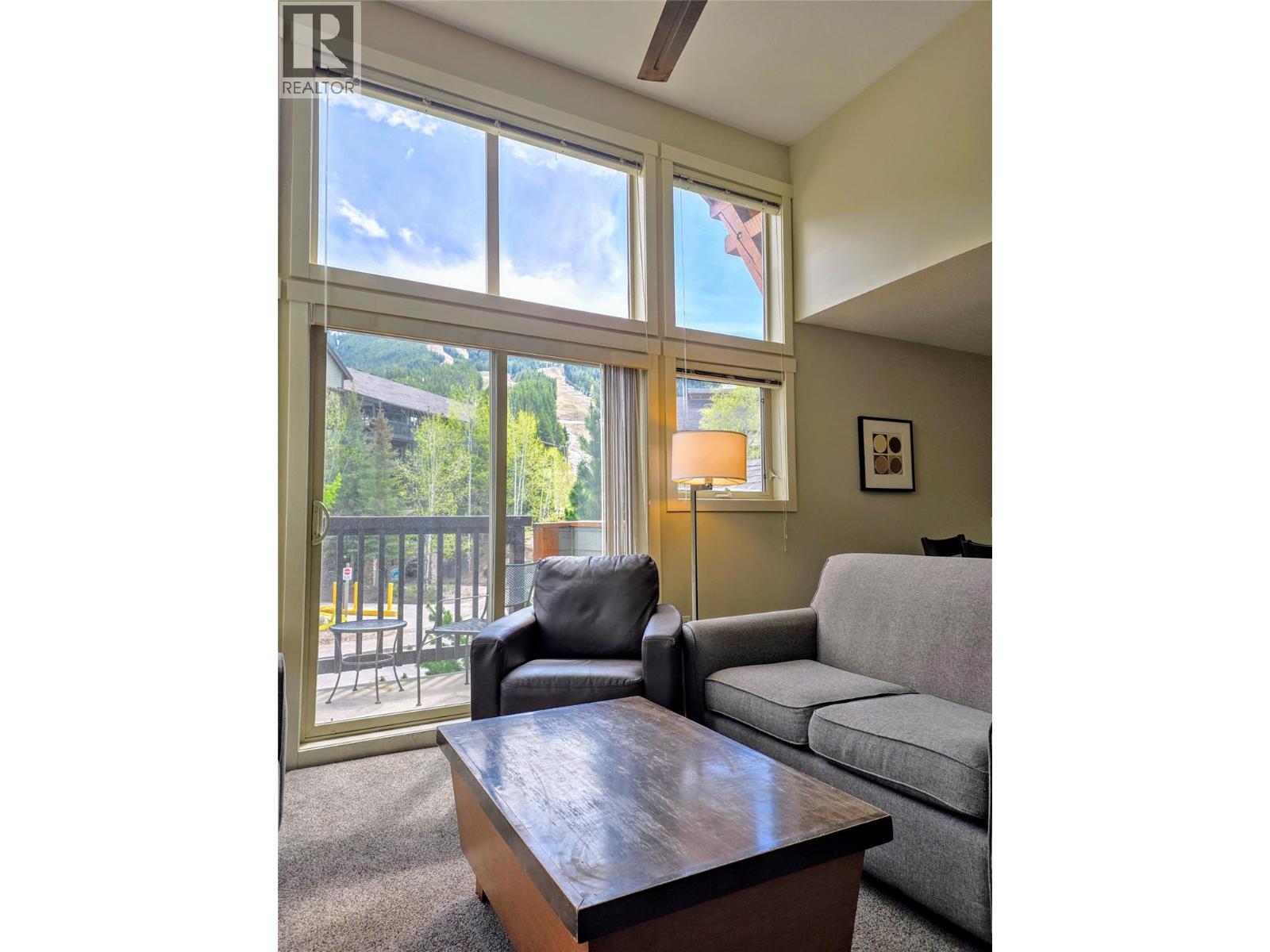 2049 Summit Drive Unit# 225d, Panorama Mountain, British Columbia  V0A 1T0 - Photo 2 - 10387774