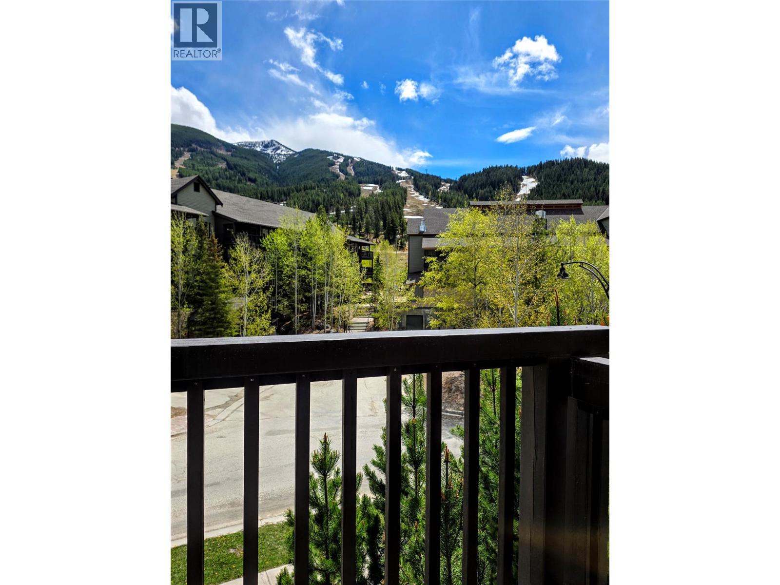 2049 Summit Drive Unit# 225d, Panorama Mountain, British Columbia  V0A 1T0 - Photo 4 - 10387774