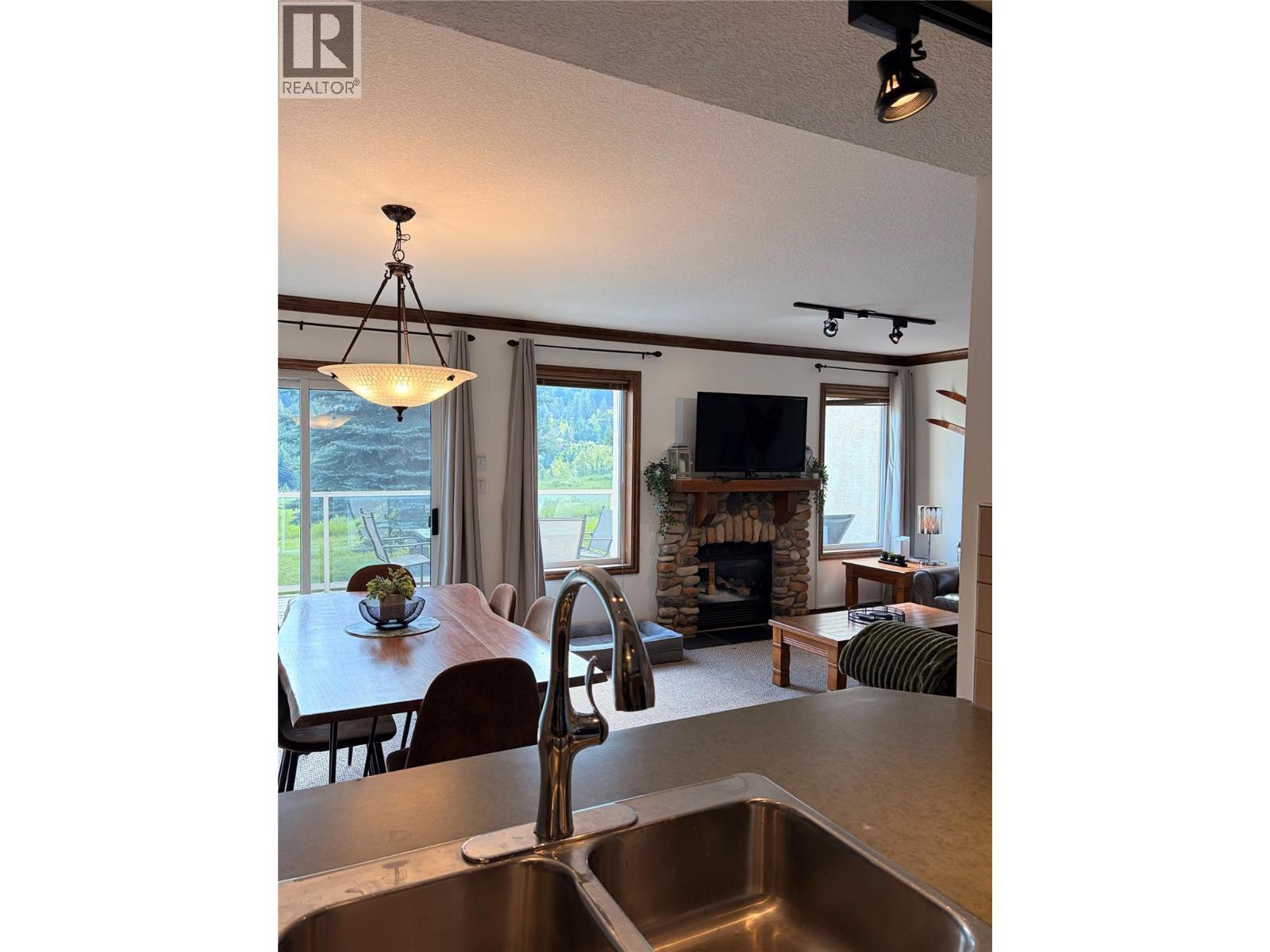 4904 Ridge Road Unit# 157, Radium Hot Springs, British Columbia  V0A 1M0 - Photo 14 - 10388824