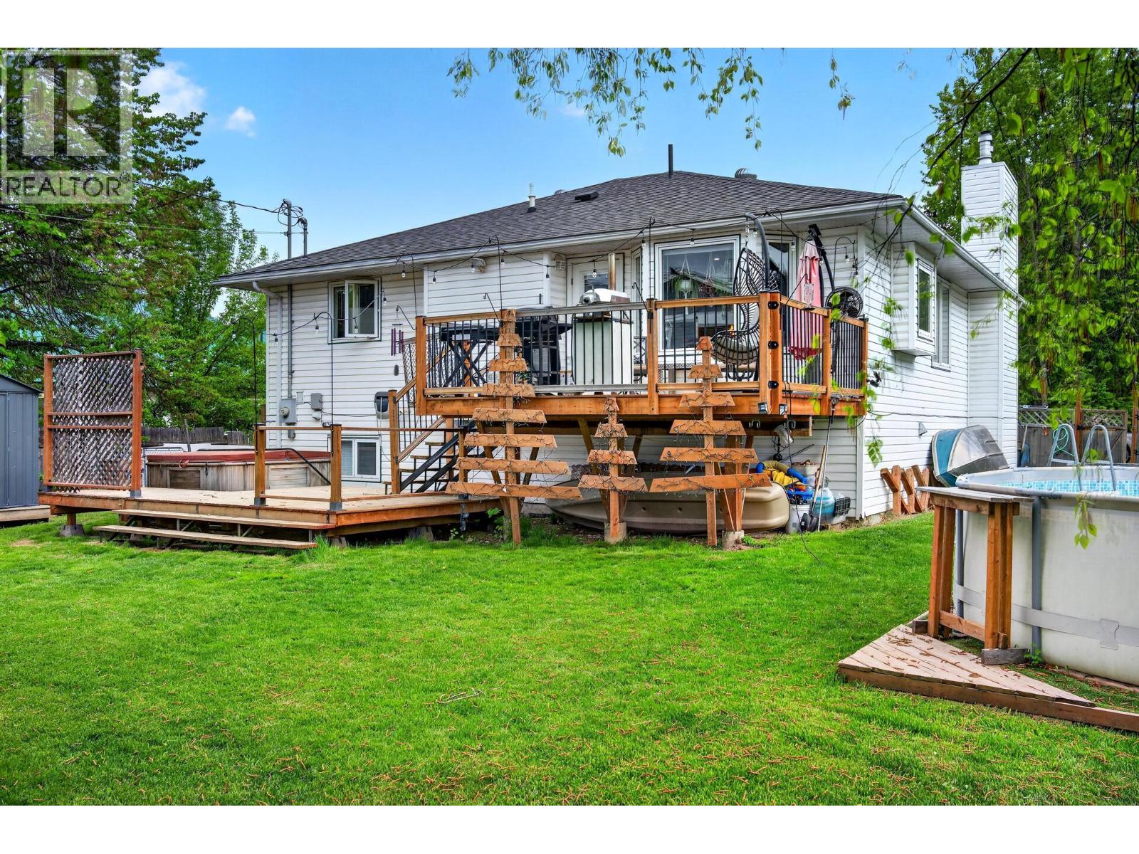 517 12th Street S, Golden, British Columbia  V0A 1H0 - Photo 4 - 10389215