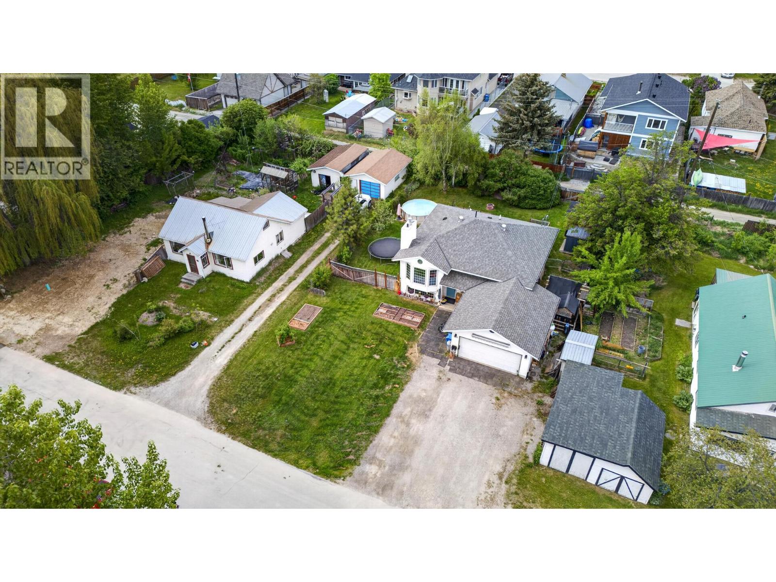 517 12th Street S, Golden, British Columbia  V0A 1H0 - Photo 72 - 10389215