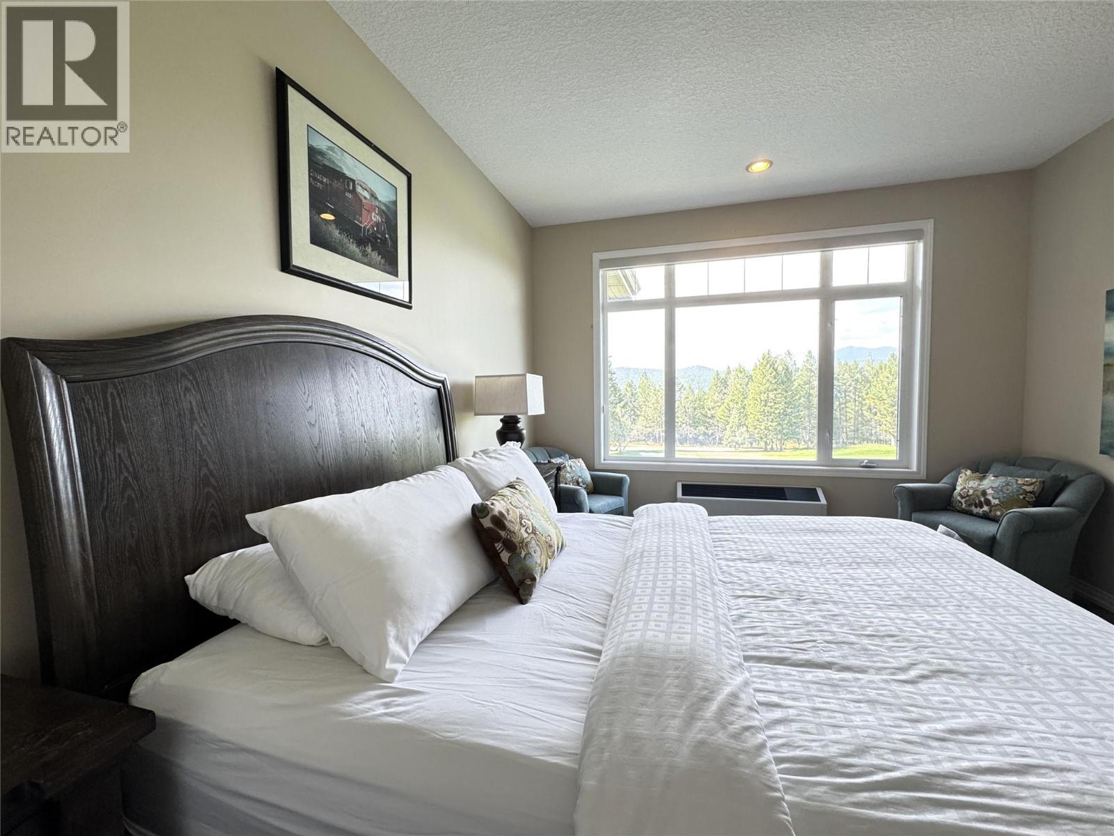 100 Bighorn Boulevard Unit# 113, Radium Hot Springs, British Columbia  V0A 1M0 - Photo 23 - 10388955