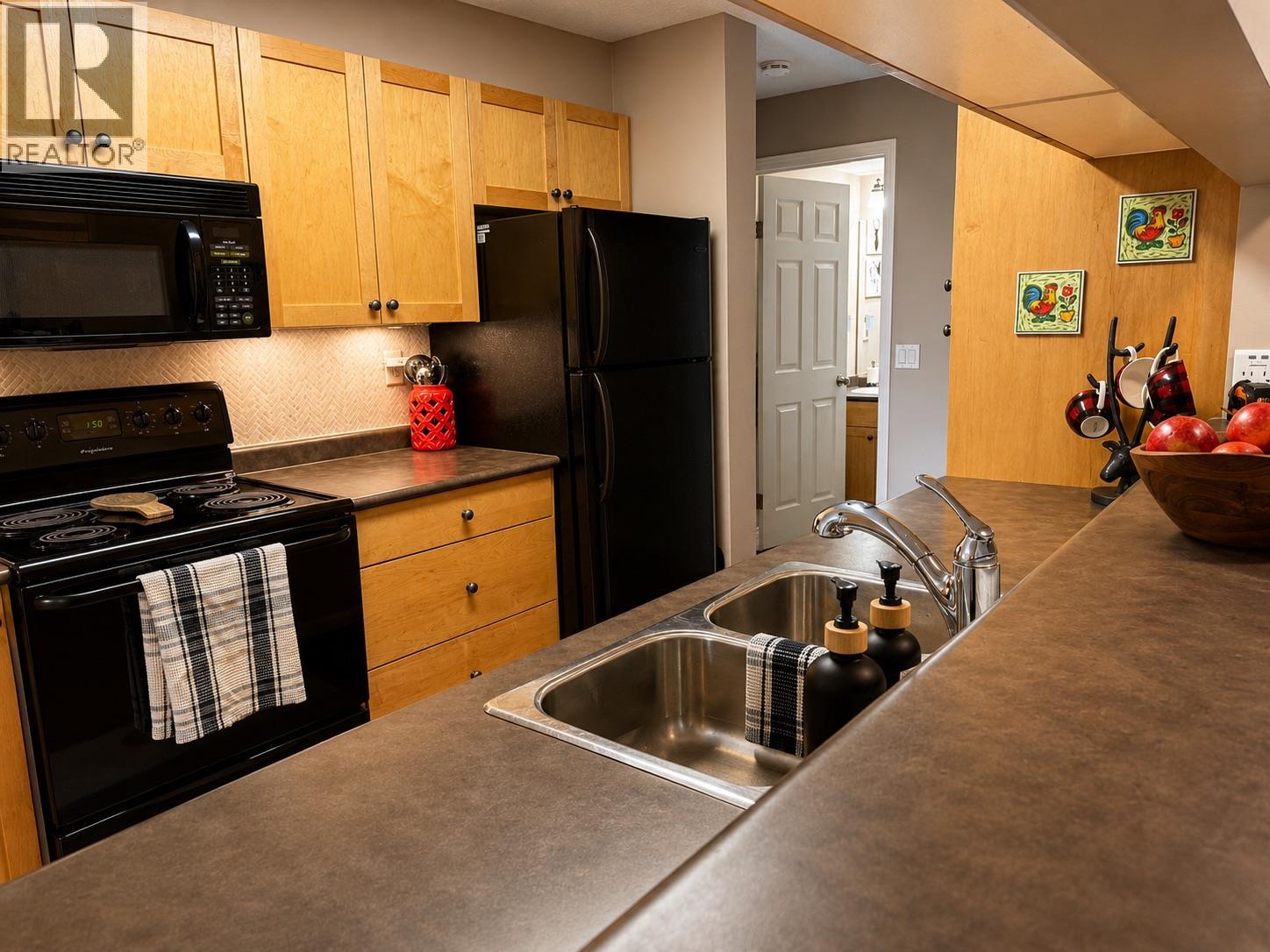 4765 Forsters Landing Road Unit# 201, Radium Hot Springs, British Columbia  V0A 1M0 - Photo 9 - 10389202