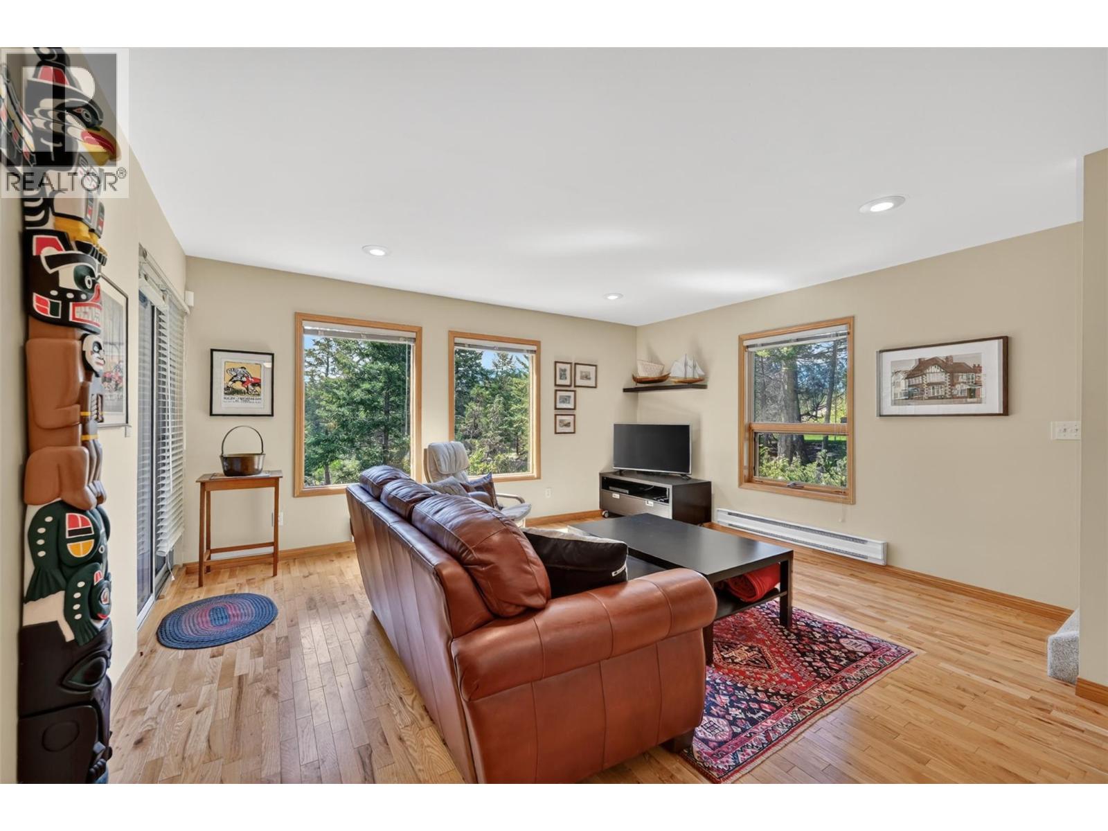 1067 Timberhill Place, Windermere, British Columbia  V0A 1K3 - Photo 28 - 10389083