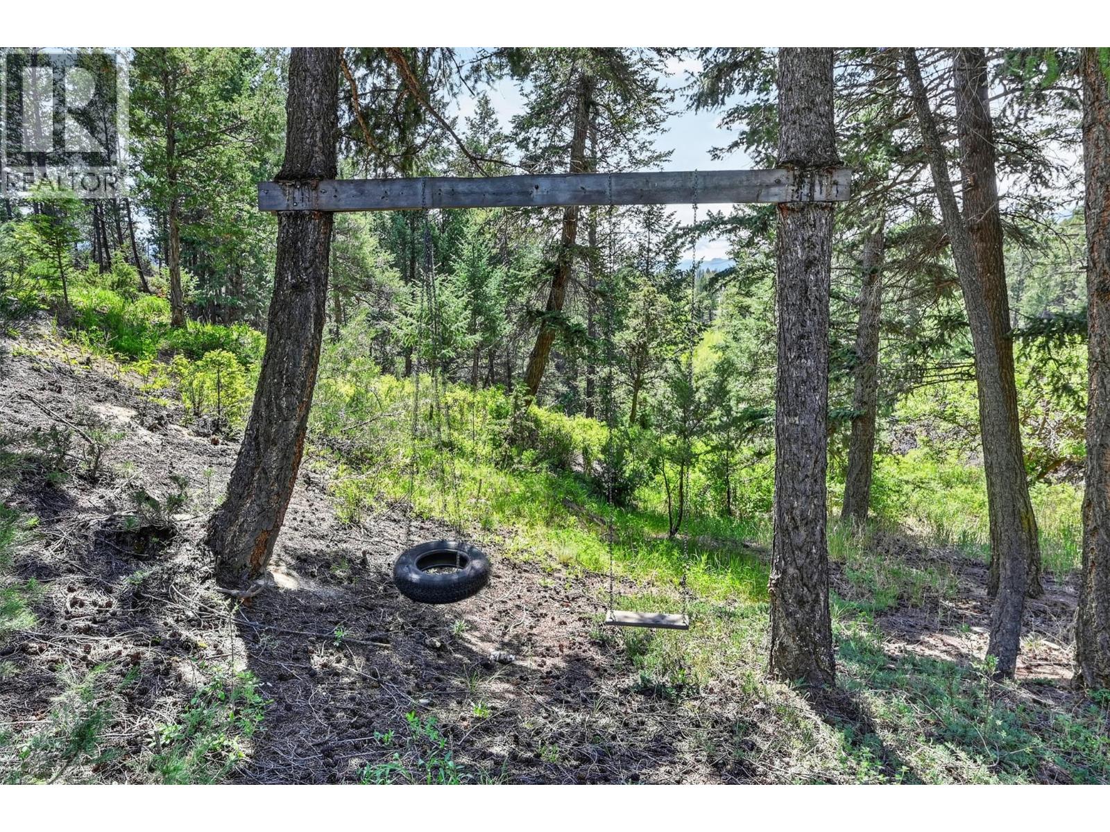 1067 Timberhill Place, Windermere, British Columbia  V0A 1K3 - Photo 49 - 10389083