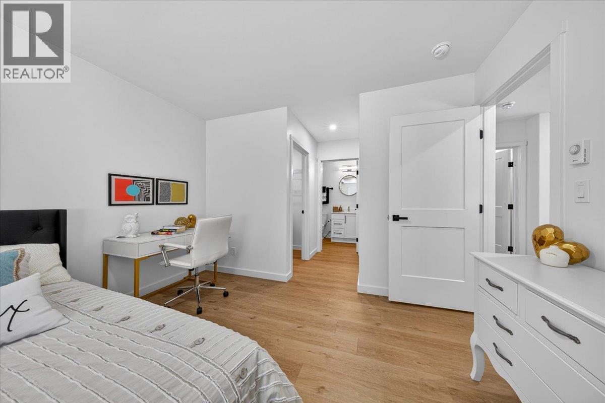 2098 Pine Tree Way Unit# 46, Invermere, British Columbia  V0A 1K4 - Photo 17 - 10389080