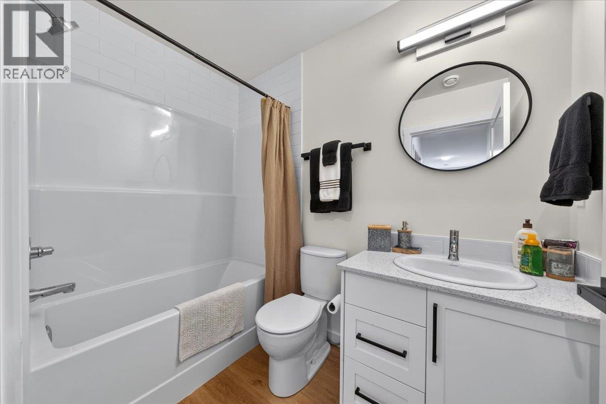 2098 Pine Tree Way Unit# 46, Invermere, British Columbia  V0A 1K4 - Photo 18 - 10389080