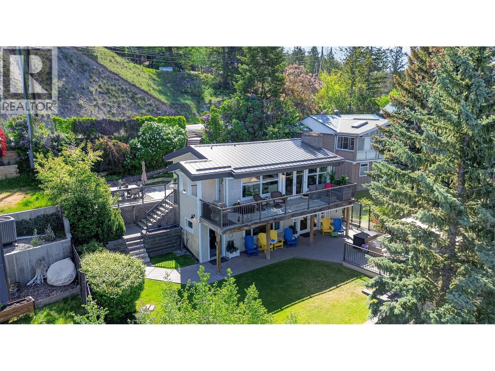 691 Lakeview Road, Invermere, British Columbia  V0A 1K3 - Photo 6 - 10388877