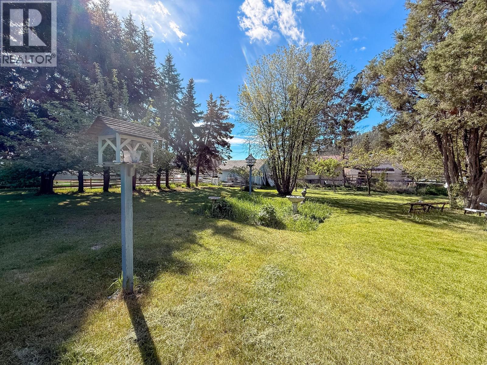9215 Main Avenue, Wilmer, British Columbia  V0A 1K5 - Photo 47 - 10389516