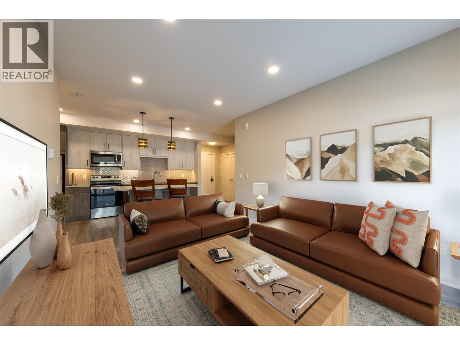1200 11th Avenue N Unit# 203, Golden, British Columbia