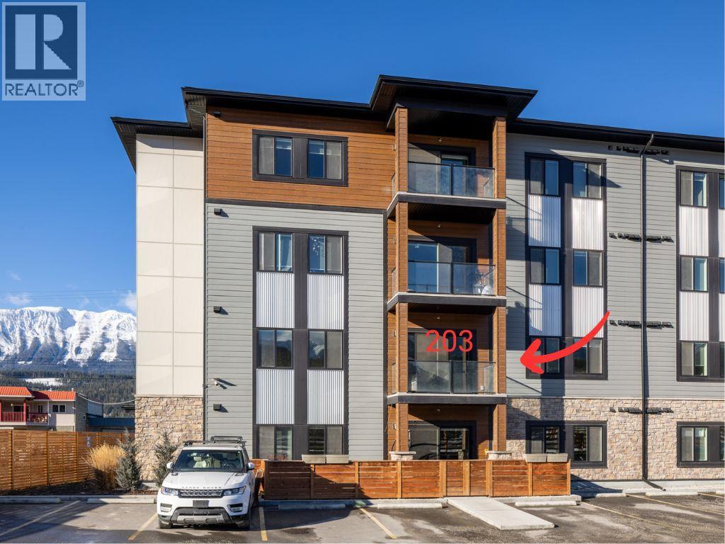1200 11th Avenue N Unit# 203, Golden, British Columbia  V0A 1H0 - Photo 4 - 10389767