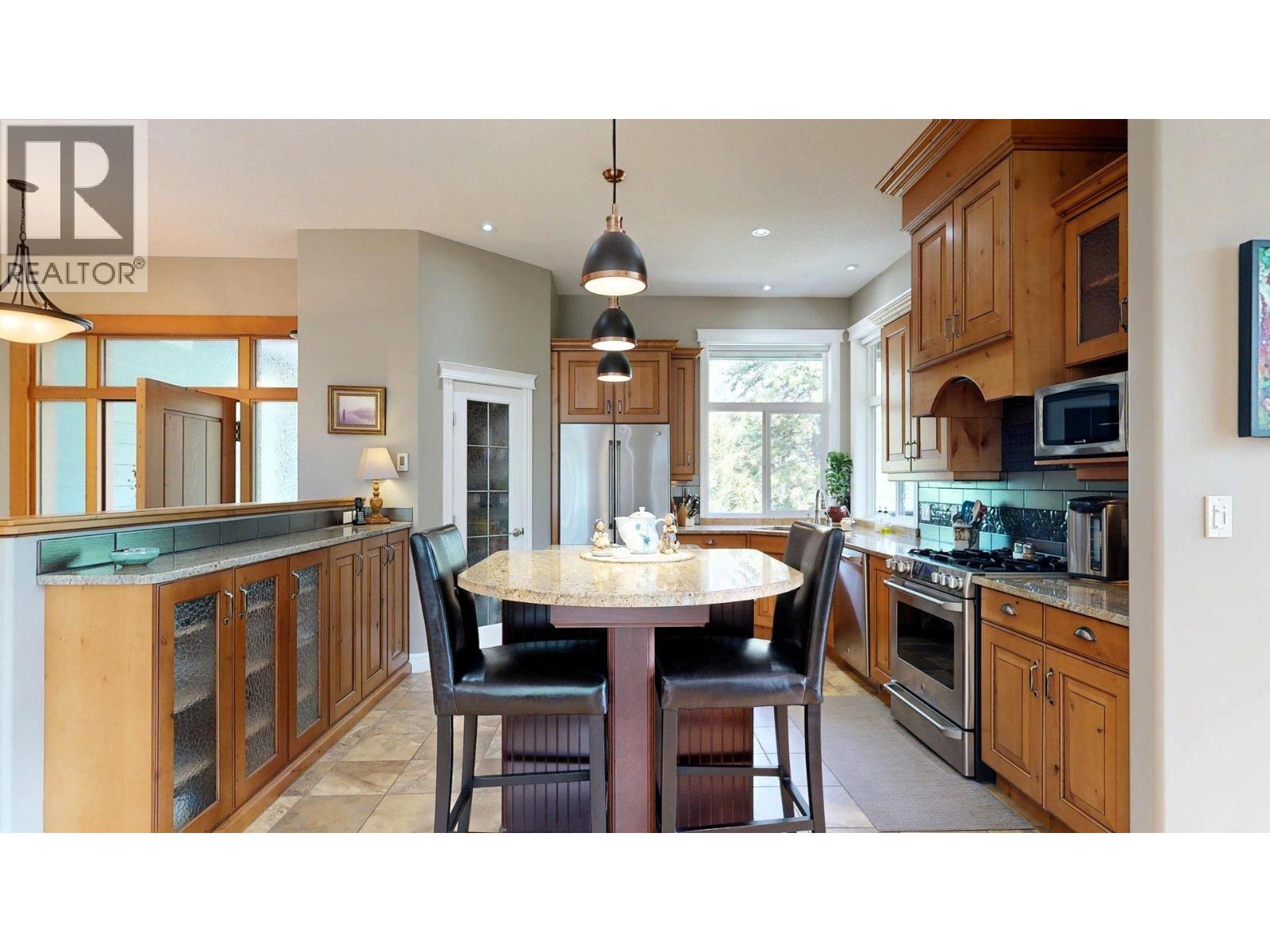 9395 Pinto Road, Invermere, British Columbia  V0A 1K2 - Photo 17 - 10389563