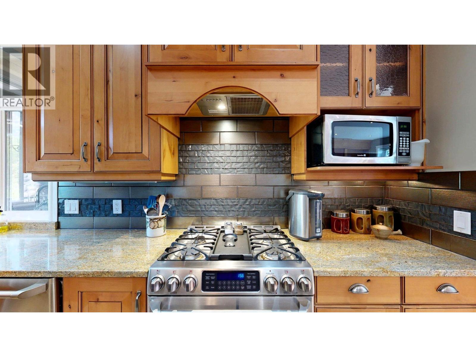 9395 Pinto Road, Invermere, British Columbia  V0A 1K2 - Photo 22 - 10389563