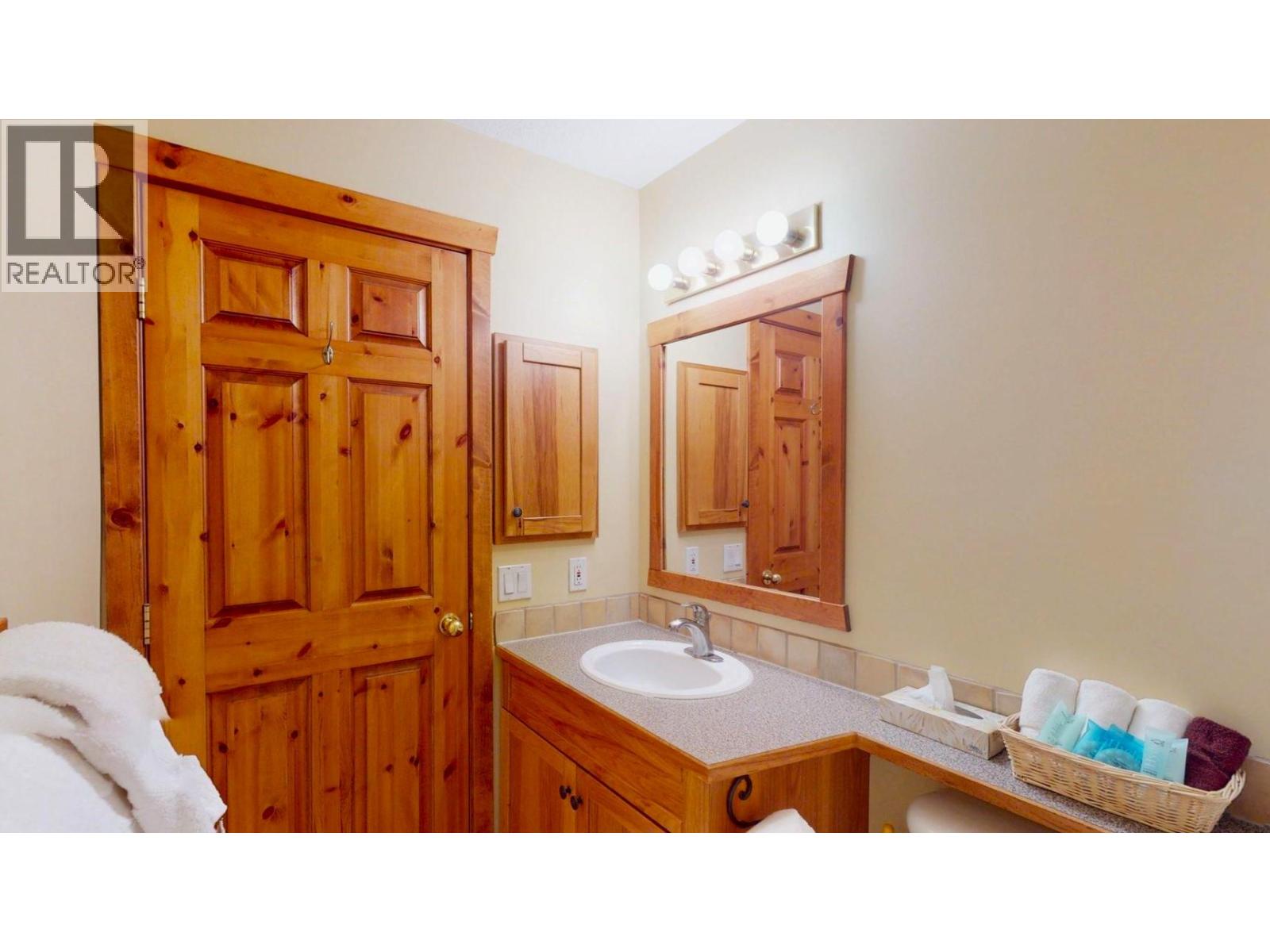 701 14a Crescent Unit# 219 I, Invermere, British Columbia  V0A 1K0 - Photo 45 - 10389701