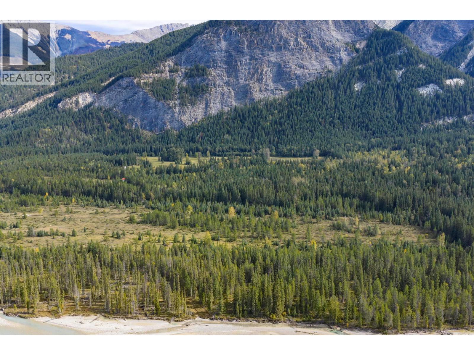 2237 Blaeberry Road, Golden, British Columbia  V0A 1H1 - Photo 22 - 10389813