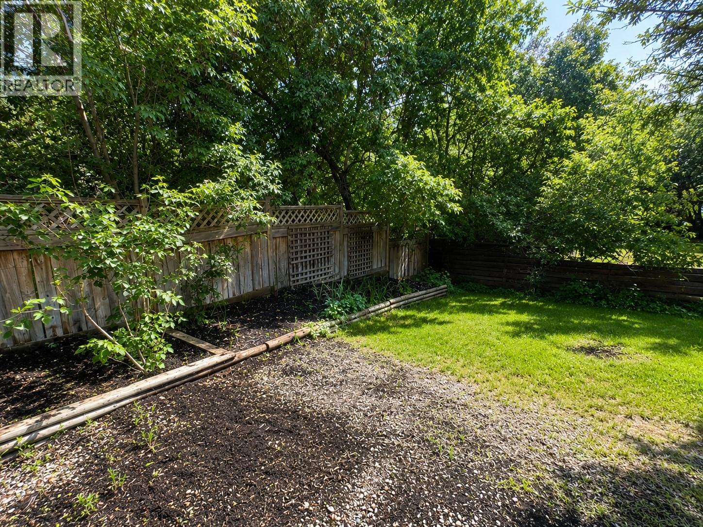 1409 10th Avenue, Invermere, British Columbia  V0A 1K0 - Photo 11 - 10390052