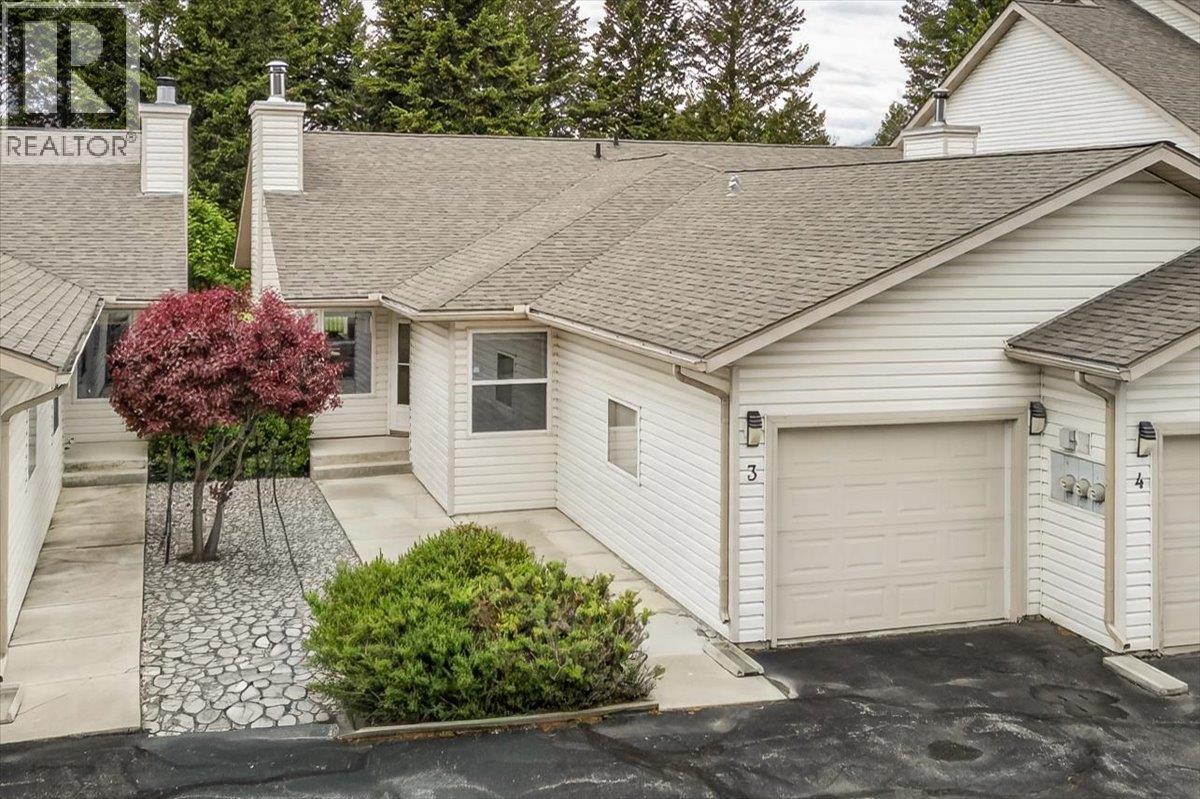 7559 COLUMBIA Avenue Unit# 3, Radium Hot Springs, British Columbia