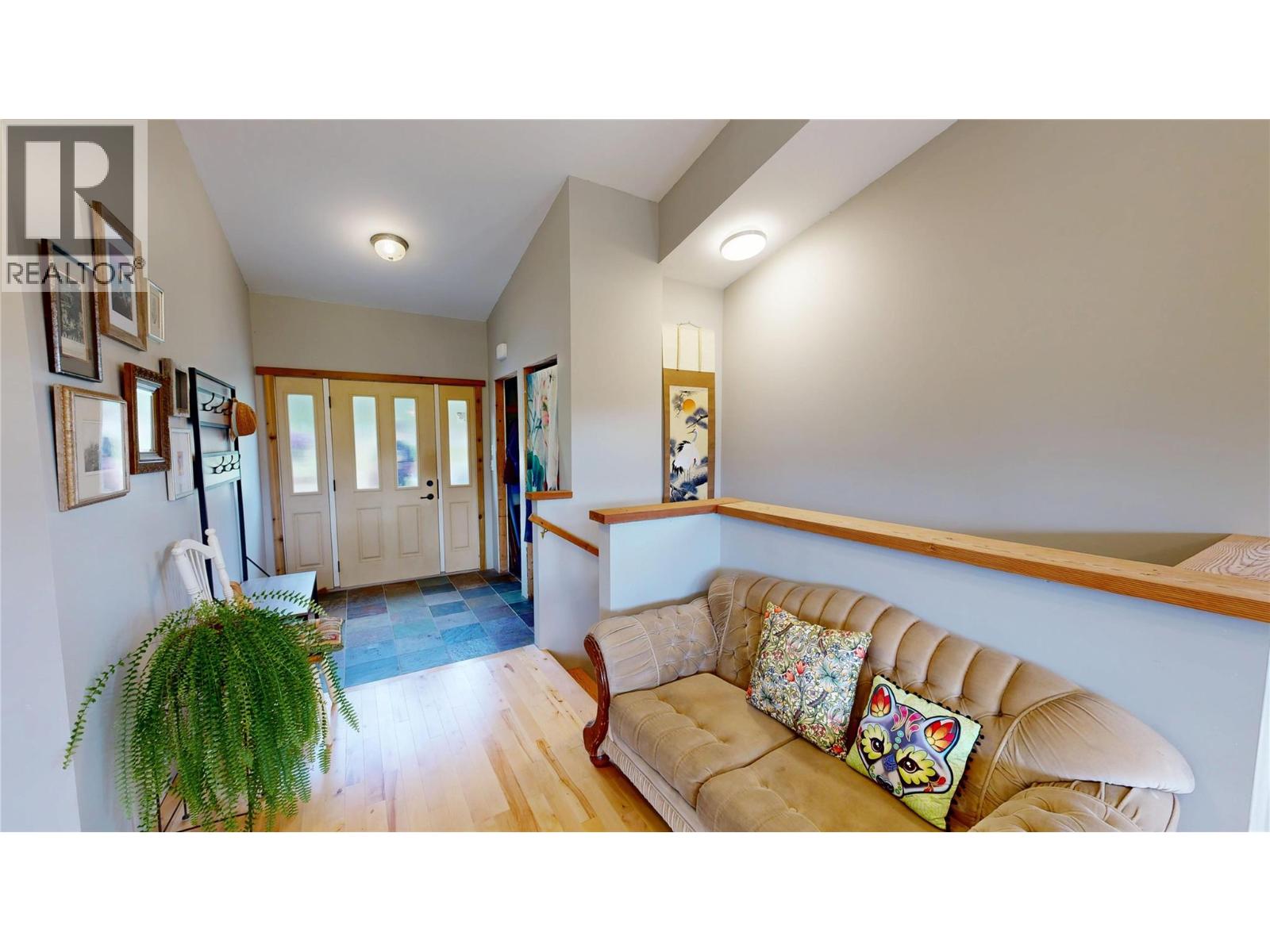 2660 95 Highway, Brisco, British Columbia  V0A 1B0 - Photo 22 - 10390601