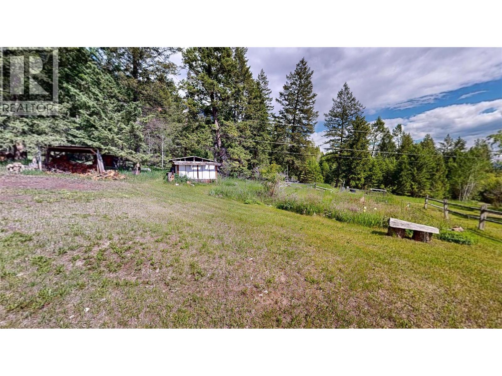 2660 95 Highway, Brisco, British Columbia  V0A 1B0 - Photo 34 - 10390601
