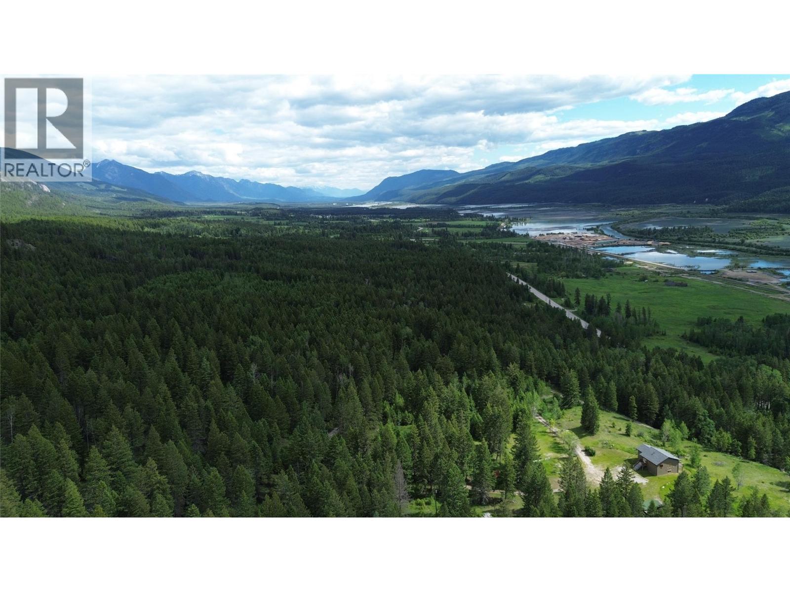 2660 95 Highway, Brisco, British Columbia  V0A 1B0 - Photo 58 - 10390601