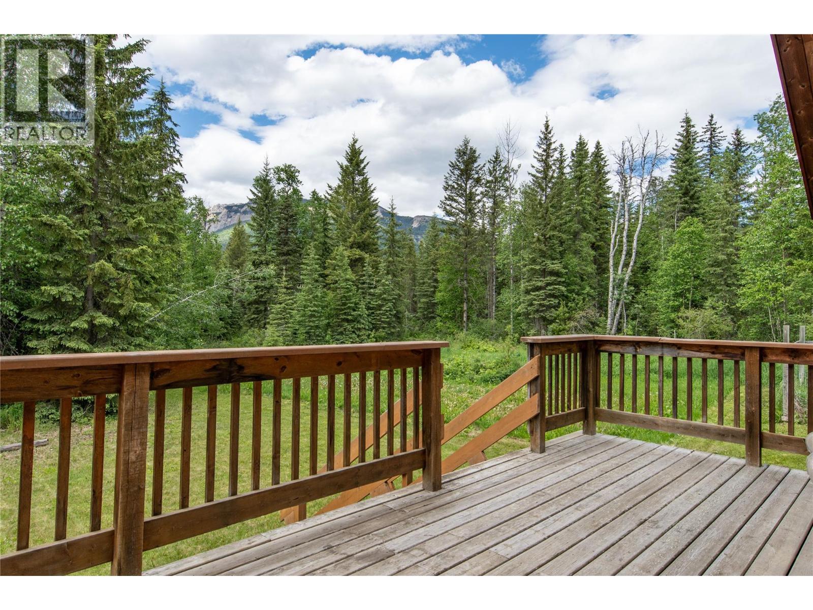 2415 Kettleston Road, Golden, British Columbia  V0A 1H1 - Photo 22 - 10390585