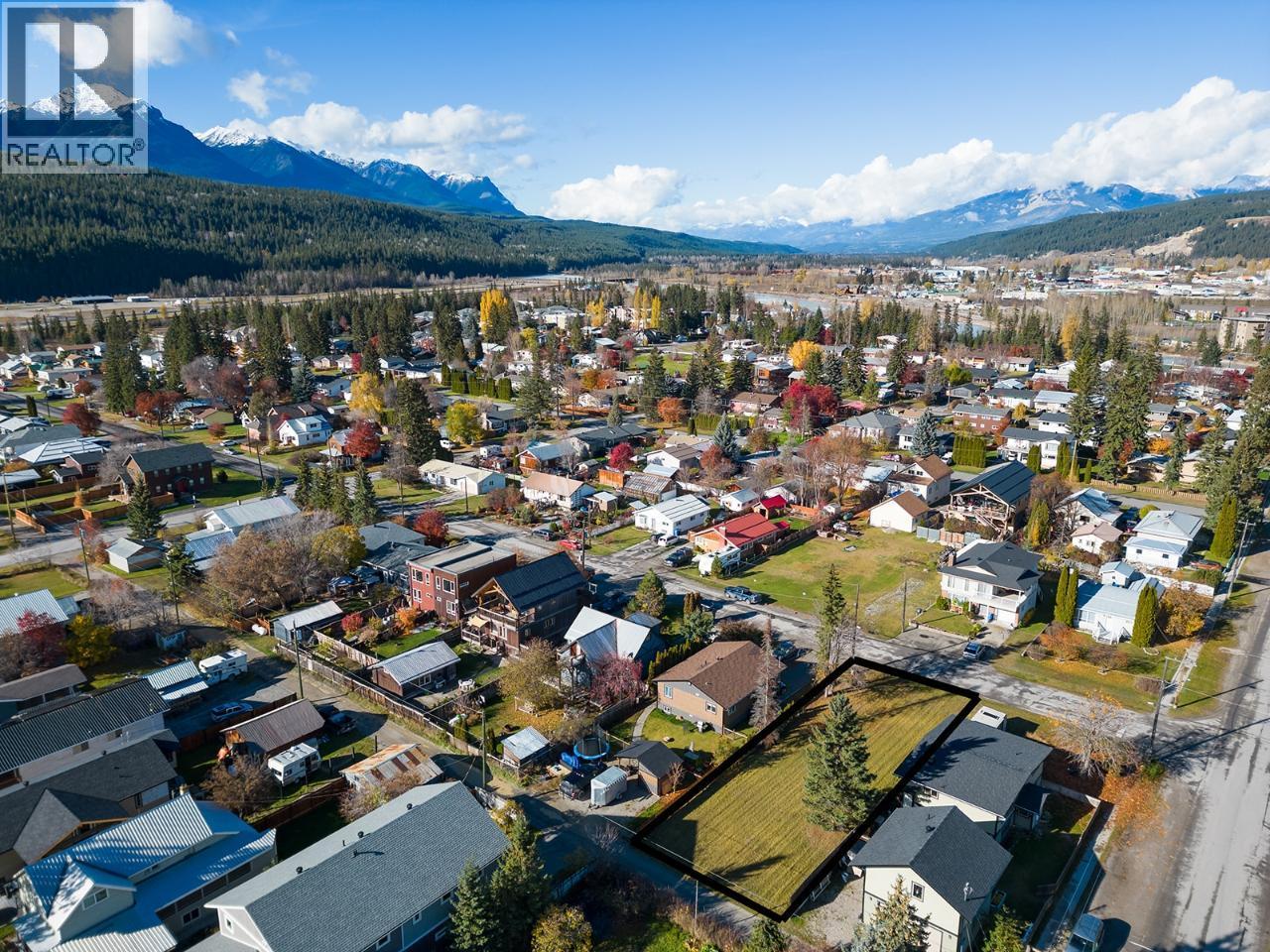 618 8th  S Street, Golden, British Columbia  V0A 1H0 - Photo 8 - 10391288