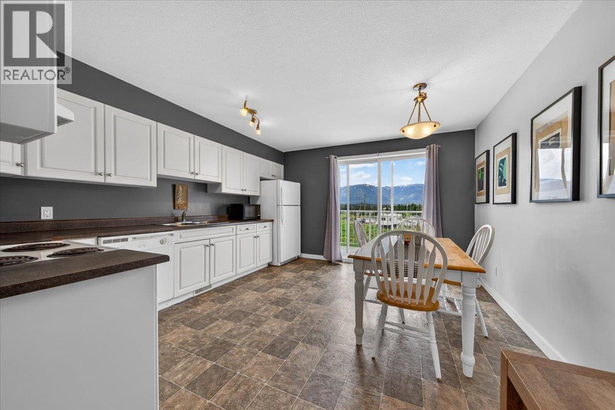 200 Black Forest Trail Unit# 702, Invermere, British Columbia  V0A 1K7 - Photo 5 - 10390820