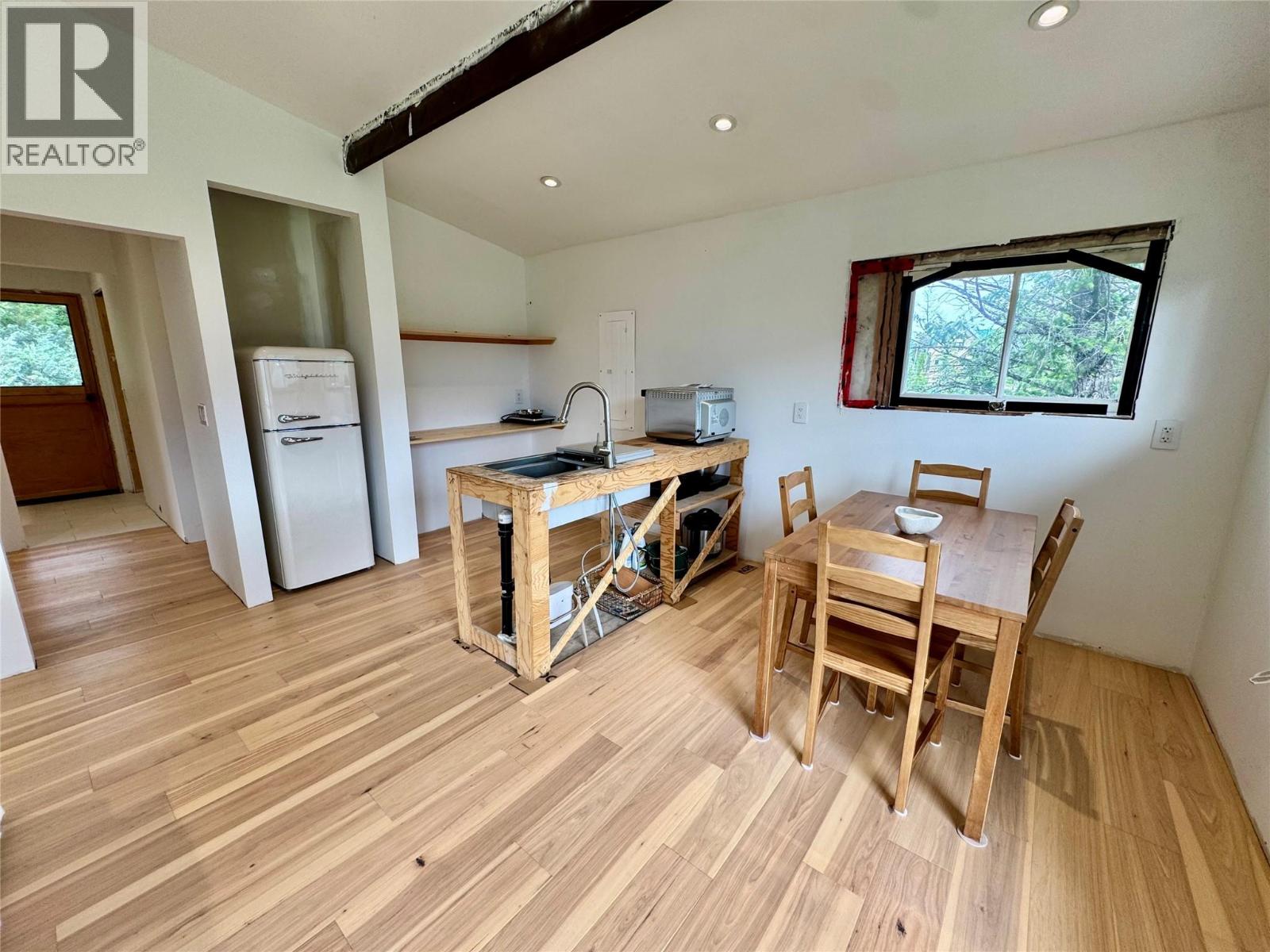 4549 Rushmere Road, Windermere, British Columbia  V0A 1K4 - Photo 7 - 10391488