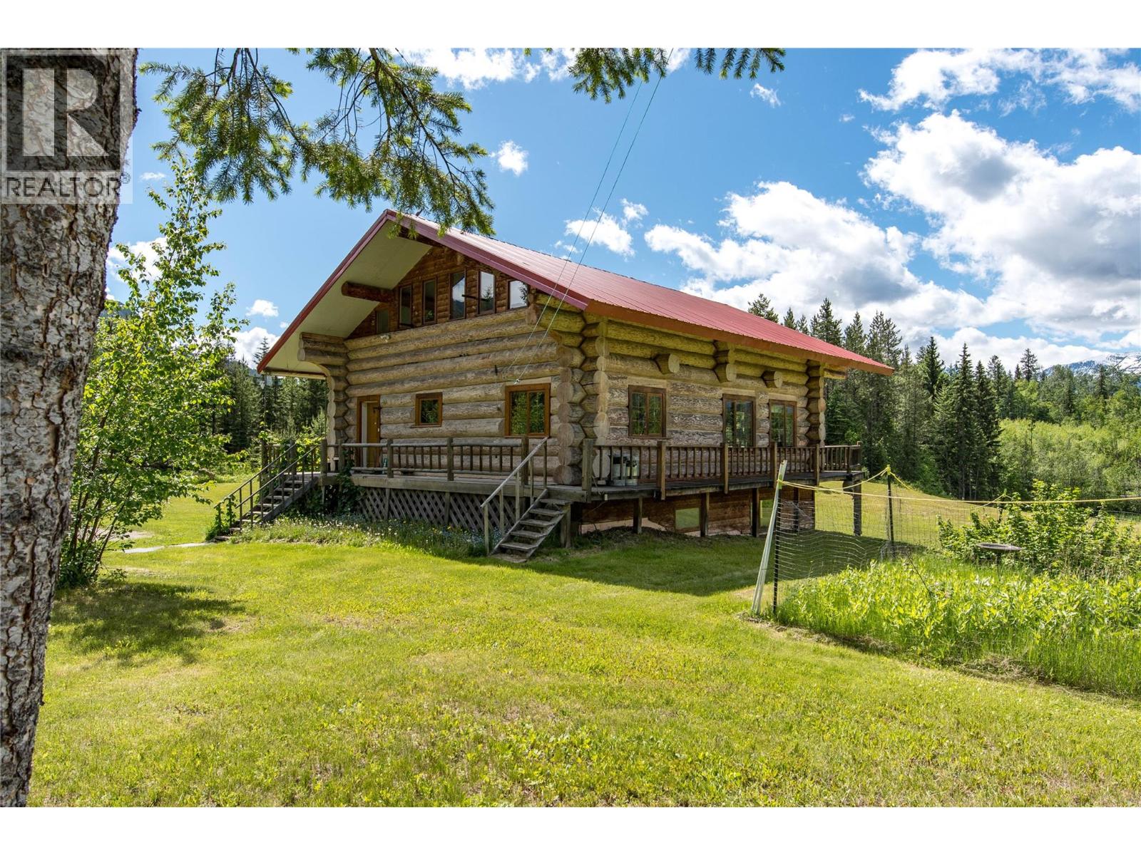 1360 Adolph Johnson Road, Golden, British Columbia  V0A 1H1 - Photo 22 - 10390040