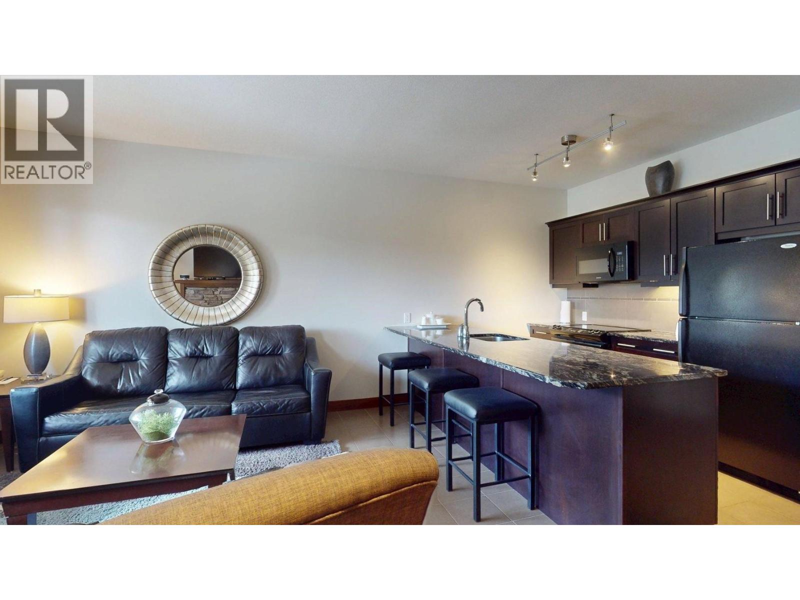700 Bighorn Boulevard Unit# 715 E, Radium Hot Springs, British Columbia  V0A 1M0 - Photo 17 - 10391385