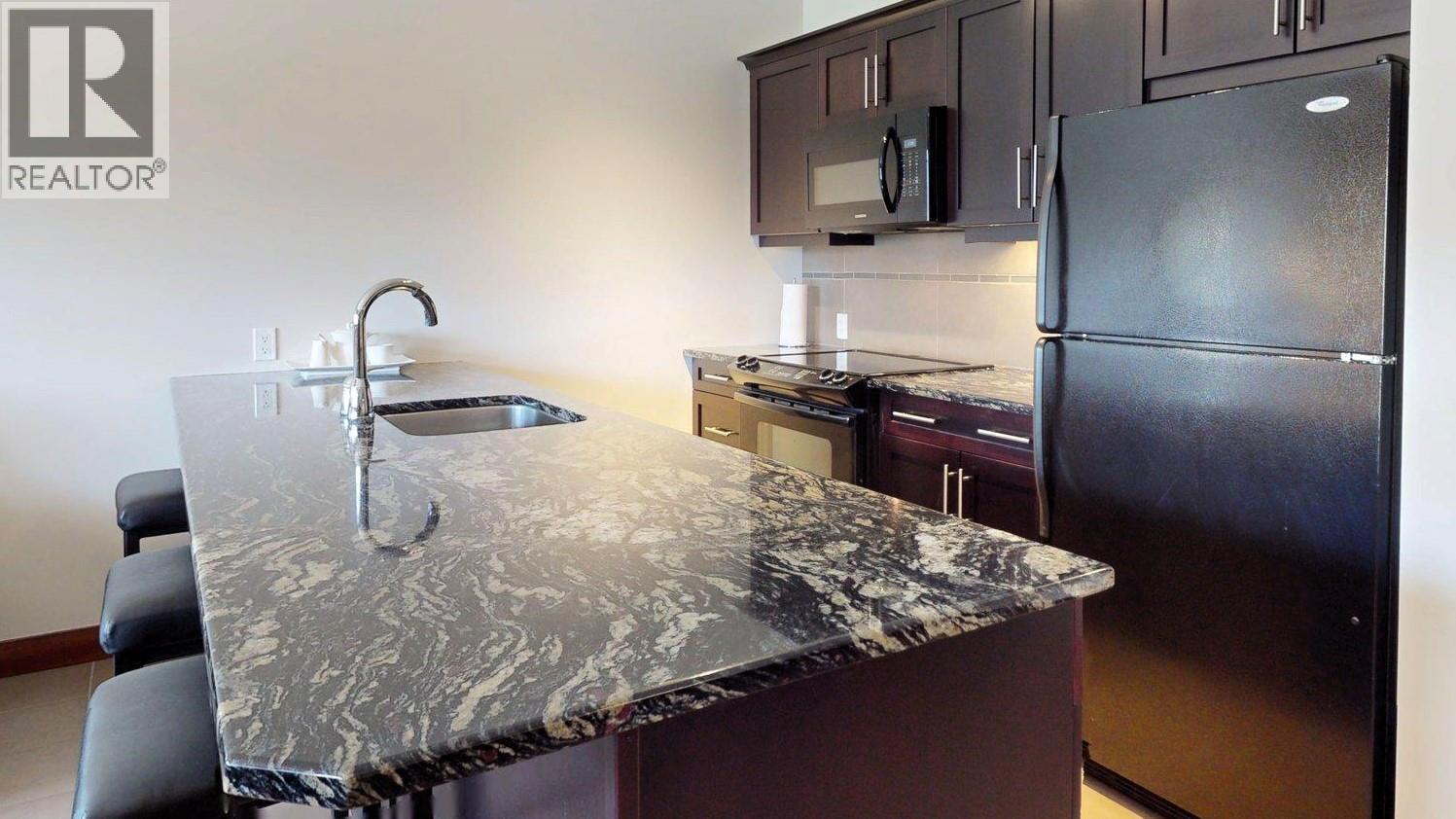 700 Bighorn Boulevard Unit# 715 E, Radium Hot Springs, British Columbia  V0A 1M0 - Photo 18 - 10391385