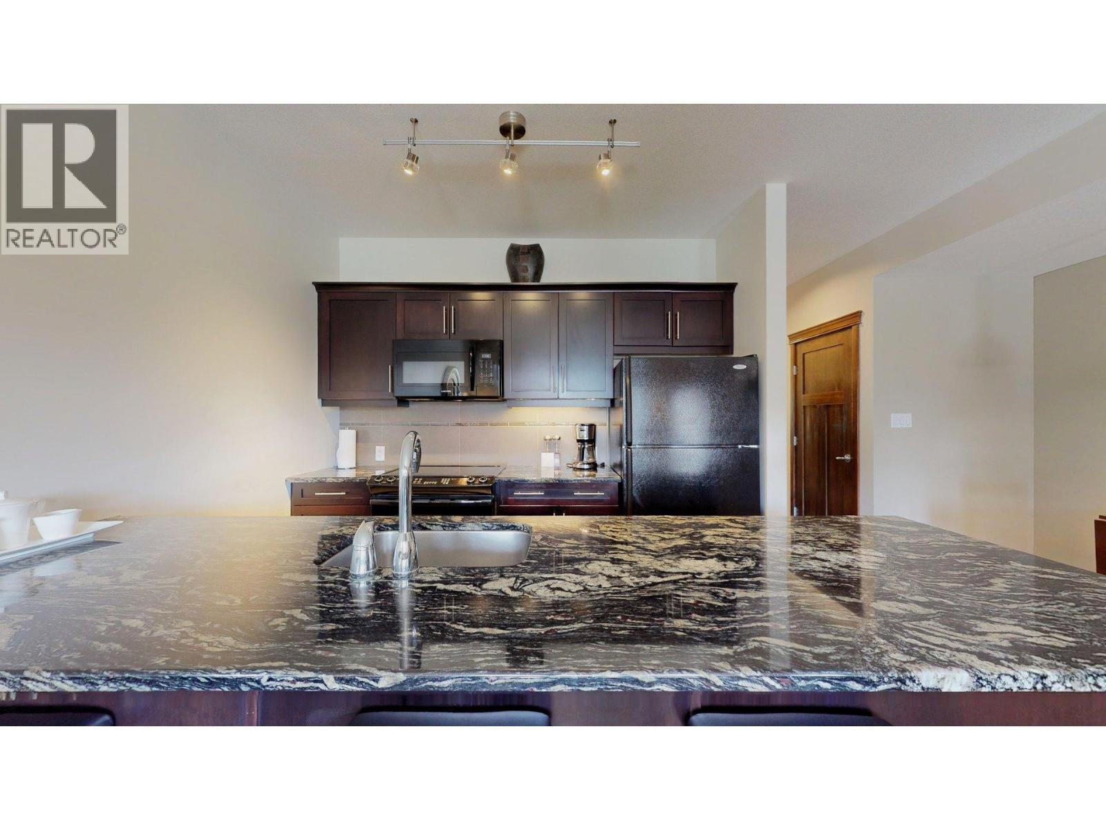 700 Bighorn Boulevard Unit# 715 E, Radium Hot Springs, British Columbia  V0A 1M0 - Photo 19 - 10391385