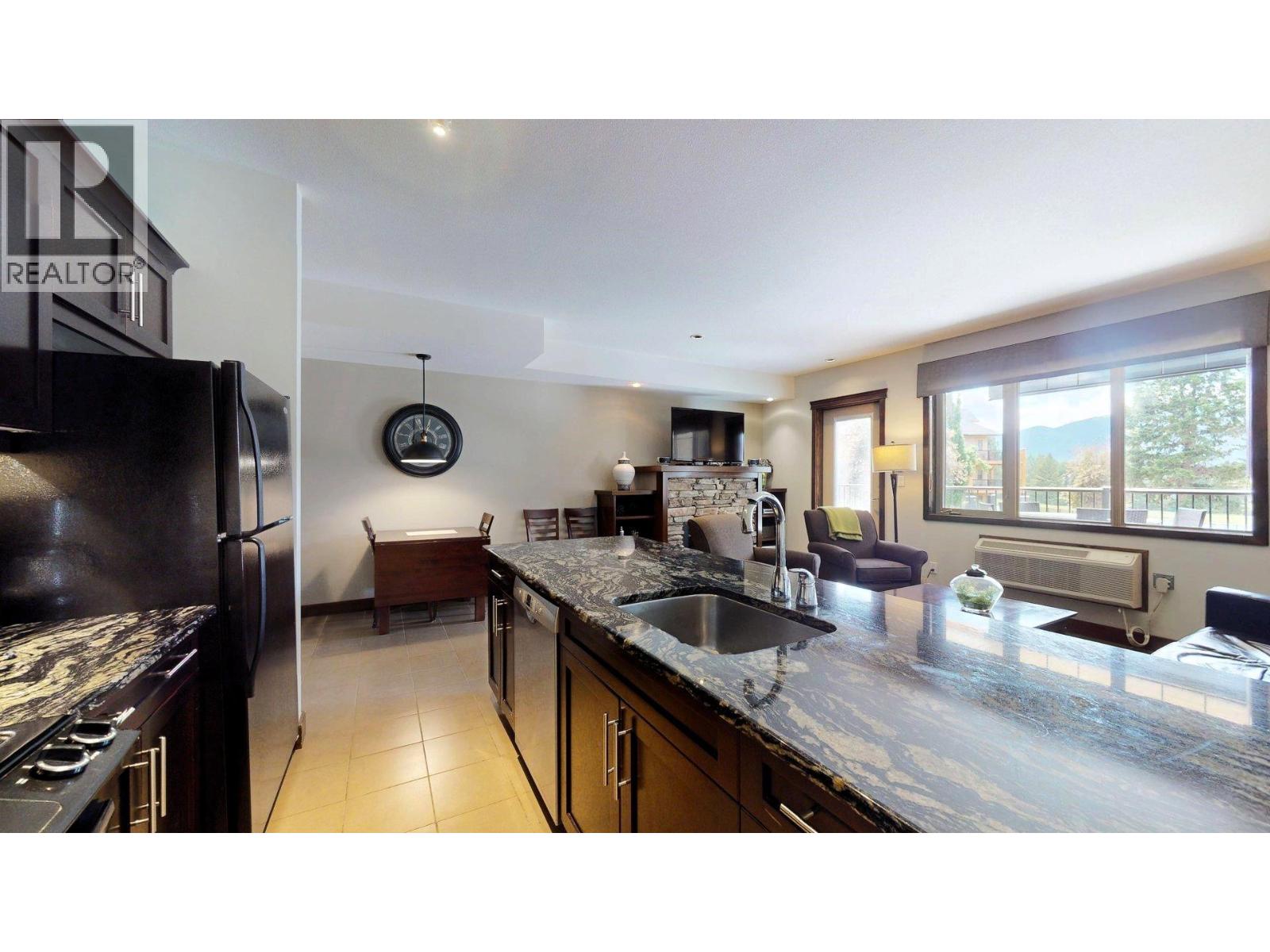 700 Bighorn Boulevard Unit# 715 E, Radium Hot Springs, British Columbia  V0A 1M0 - Photo 22 - 10391385
