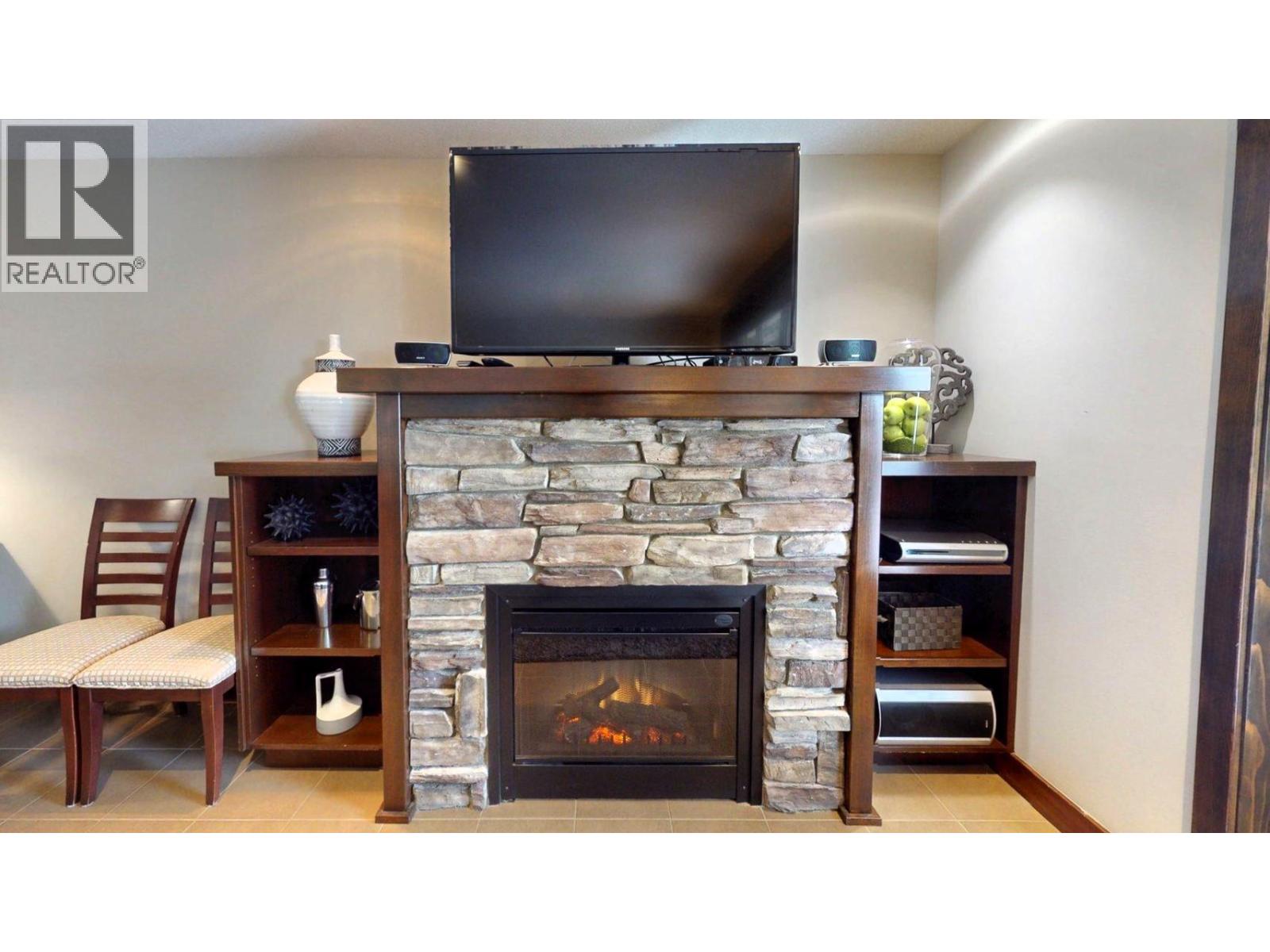 700 Bighorn Boulevard Unit# 715 E, Radium Hot Springs, British Columbia  V0A 1M0 - Photo 6 - 10391385