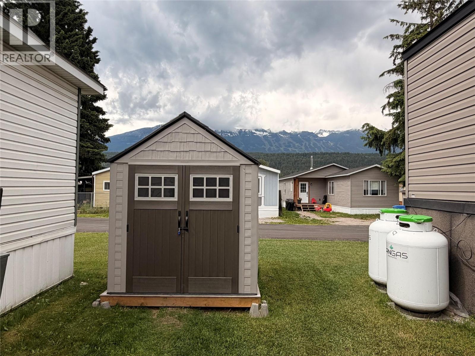 1117 10th Avenue Unit# 5, Golden, British Columbia  V0A 1H2 - Photo 4 - 10391646
