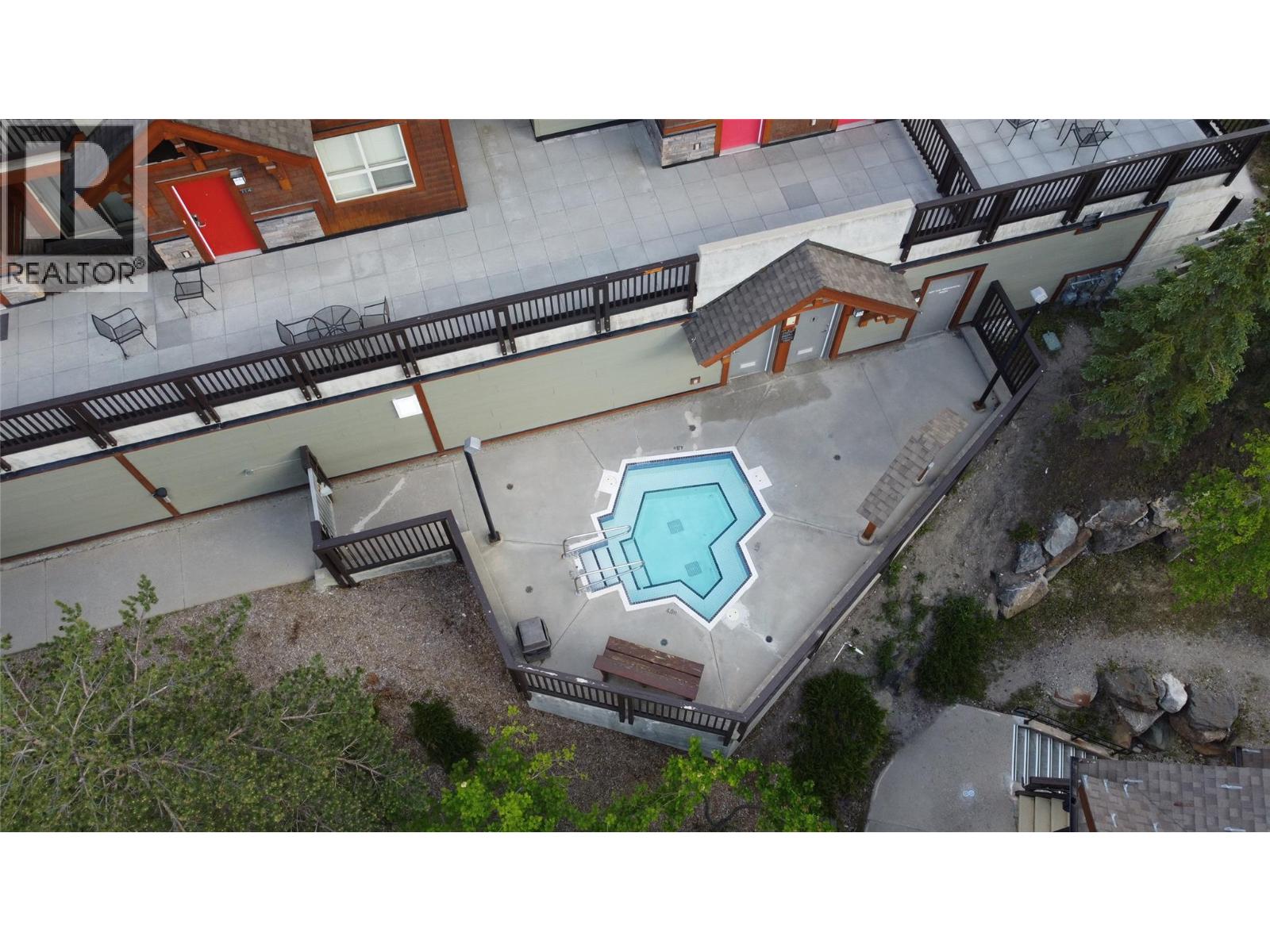 2049 Summit Drive Unit# 311c, Panorama, British Columbia  V0A 1T0 - Photo 20 - 10391425