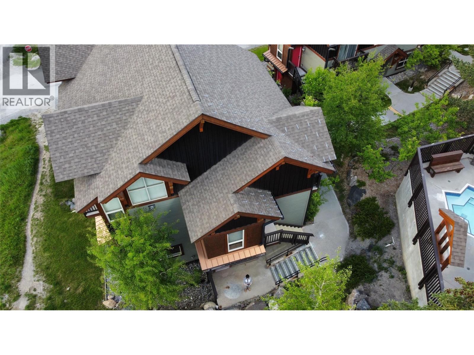 2049 Summit Drive Unit# 311c, Panorama, British Columbia  V0A 1T0 - Photo 22 - 10391425