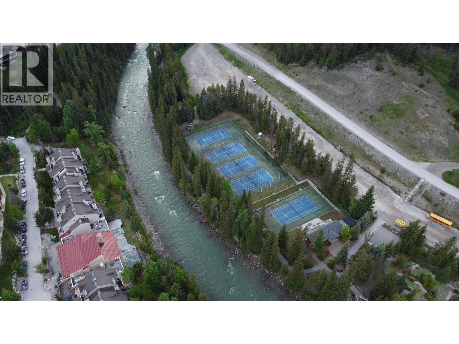 2049 Summit Drive Unit# 311c, Panorama, British Columbia  V0A 1T0 - Photo 27 - 10391425